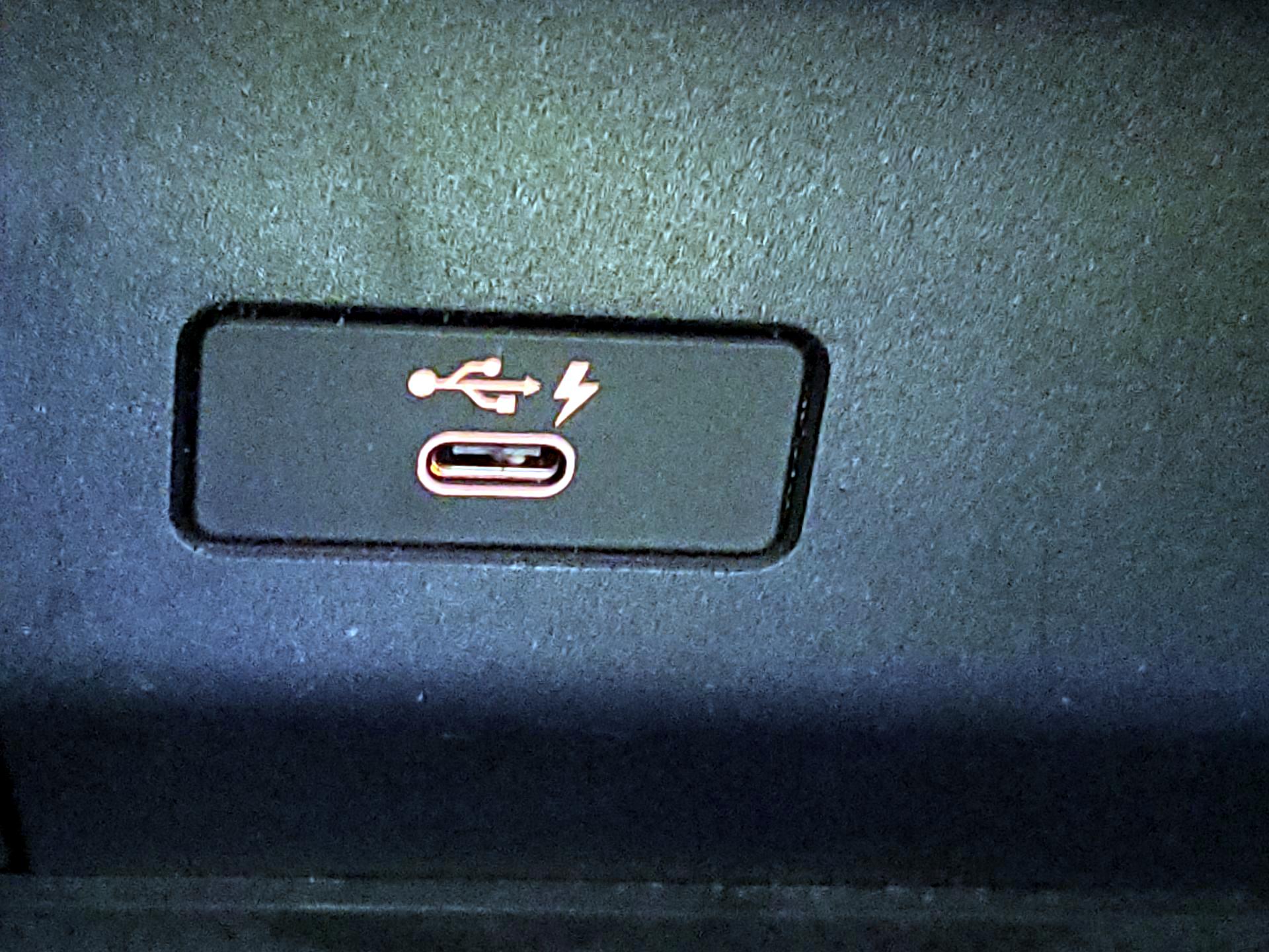 Thumbnail: 2020 BMW X5 - 19