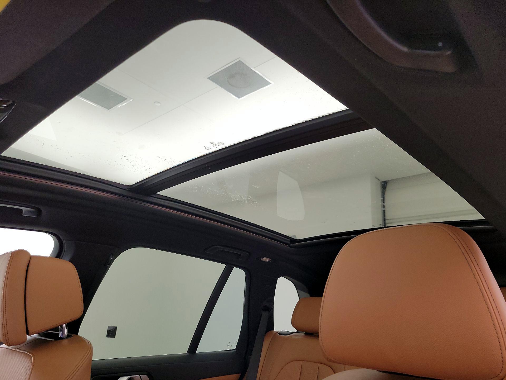 Thumbnail: 2020 BMW X5 - 20