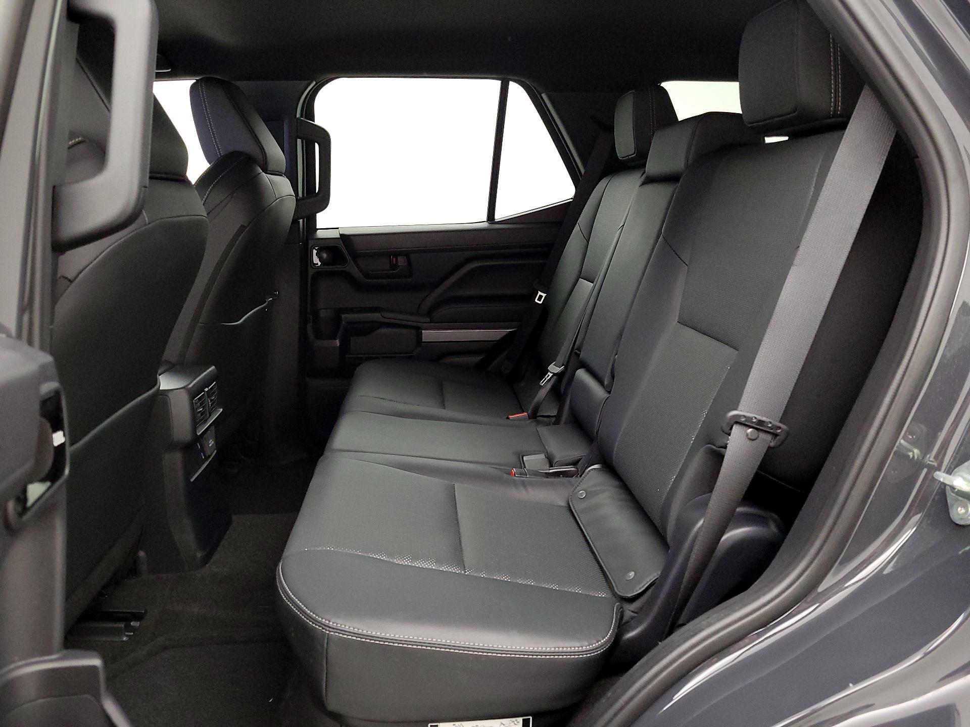 Thumbnail: 2025 Toyota 4Runner - 20