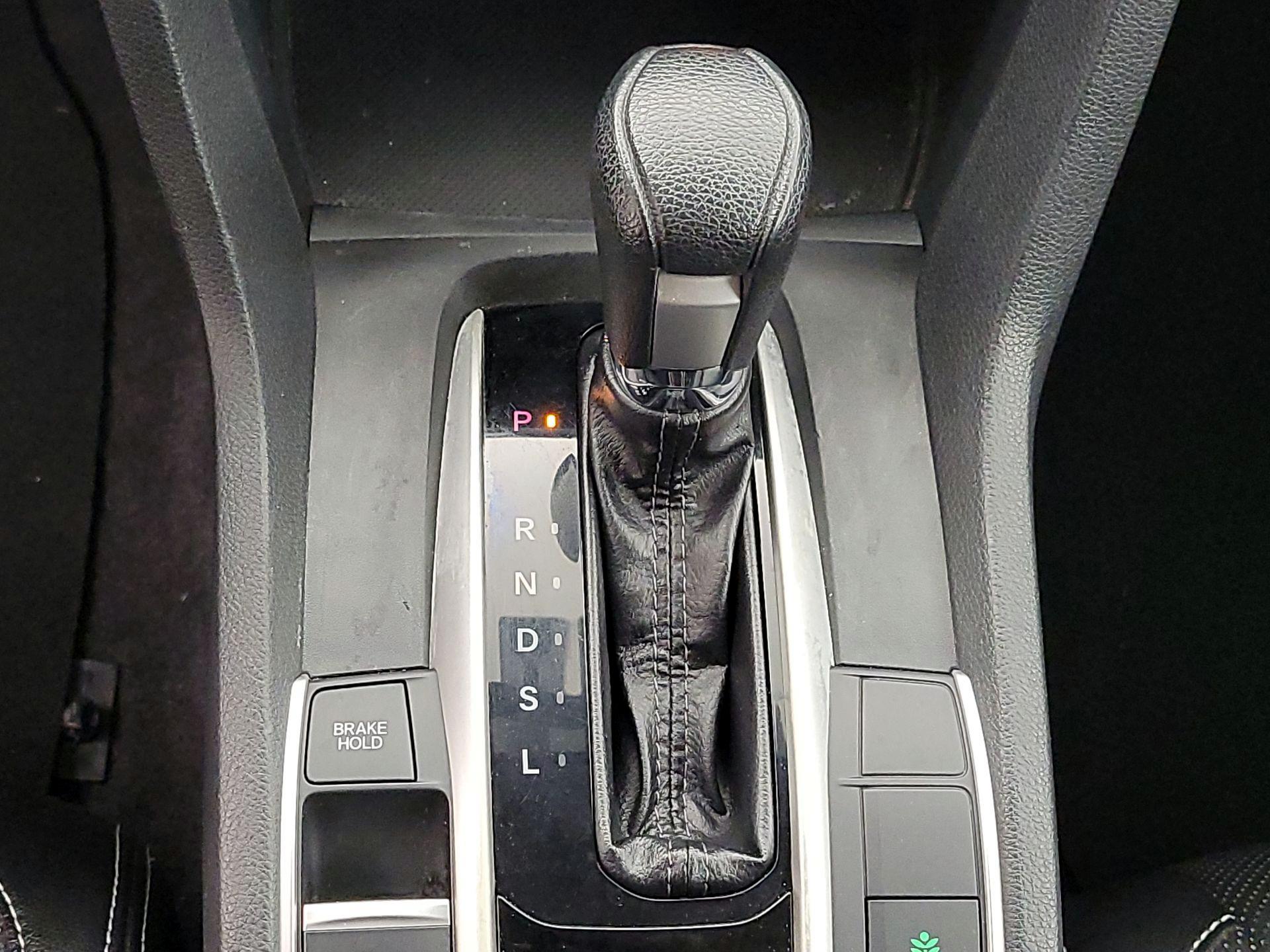 Thumbnail: 2016 Honda Civic - 17