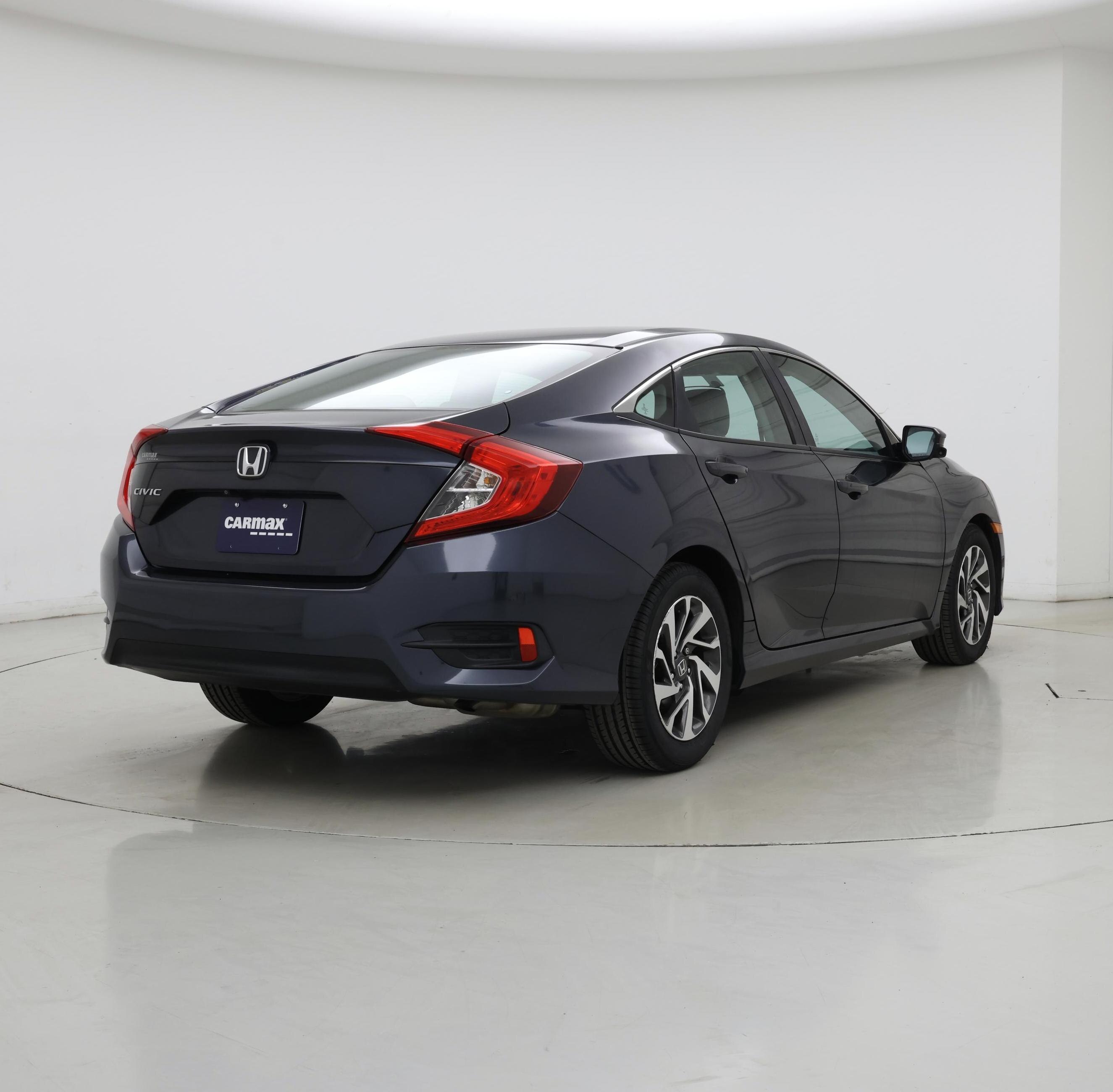 Thumbnail: 2016 Honda Civic - 8