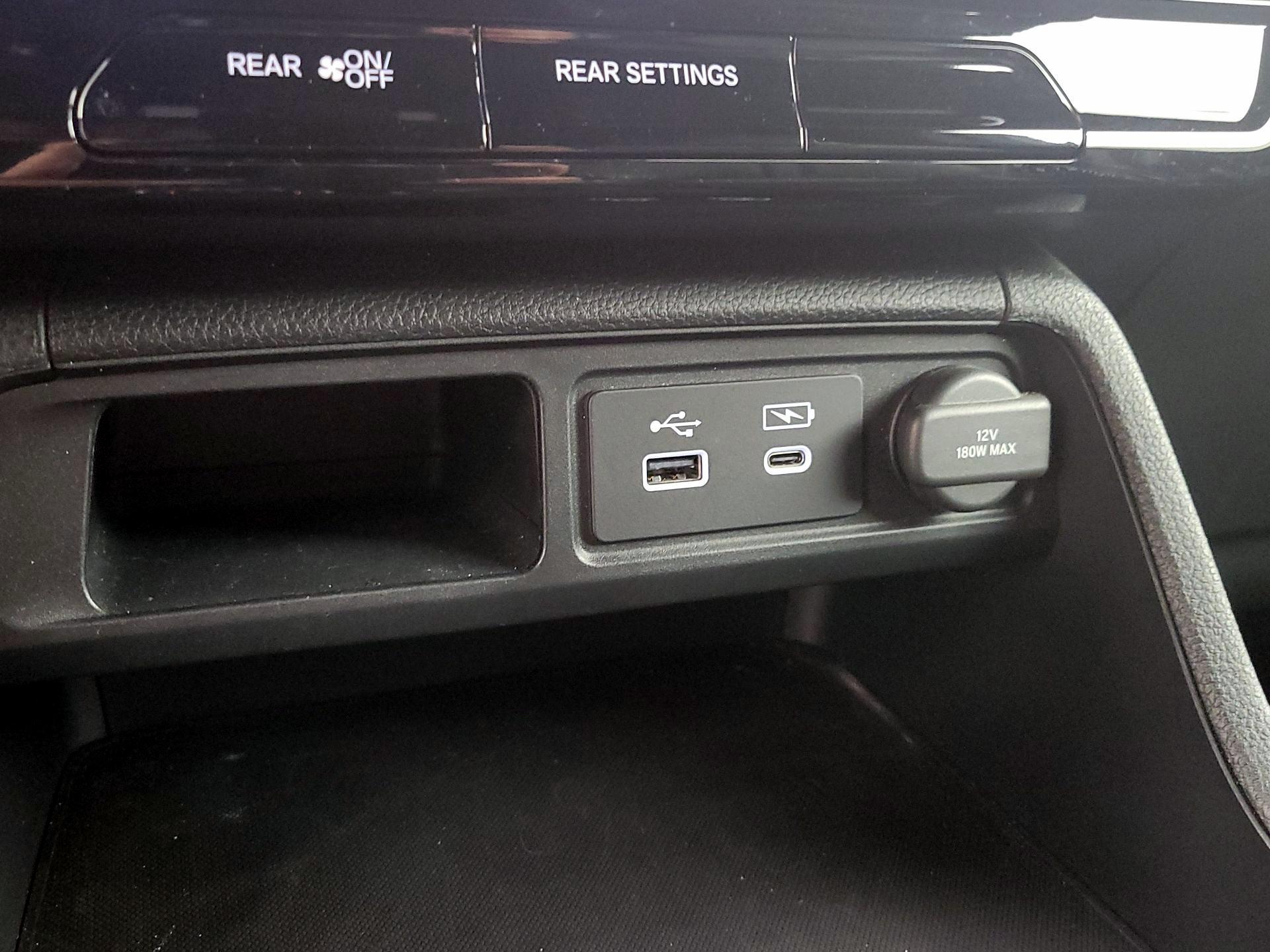 Thumbnail: 2024 Honda Pilot - 18