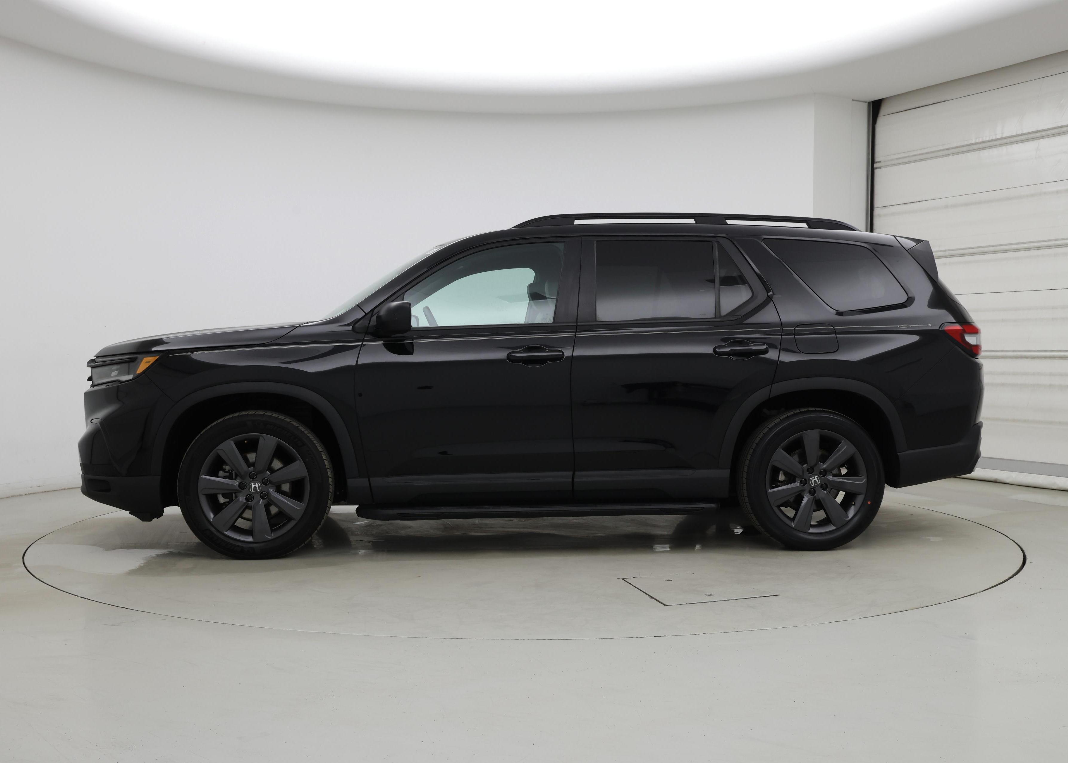 Thumbnail: 2024 Honda Pilot - 3