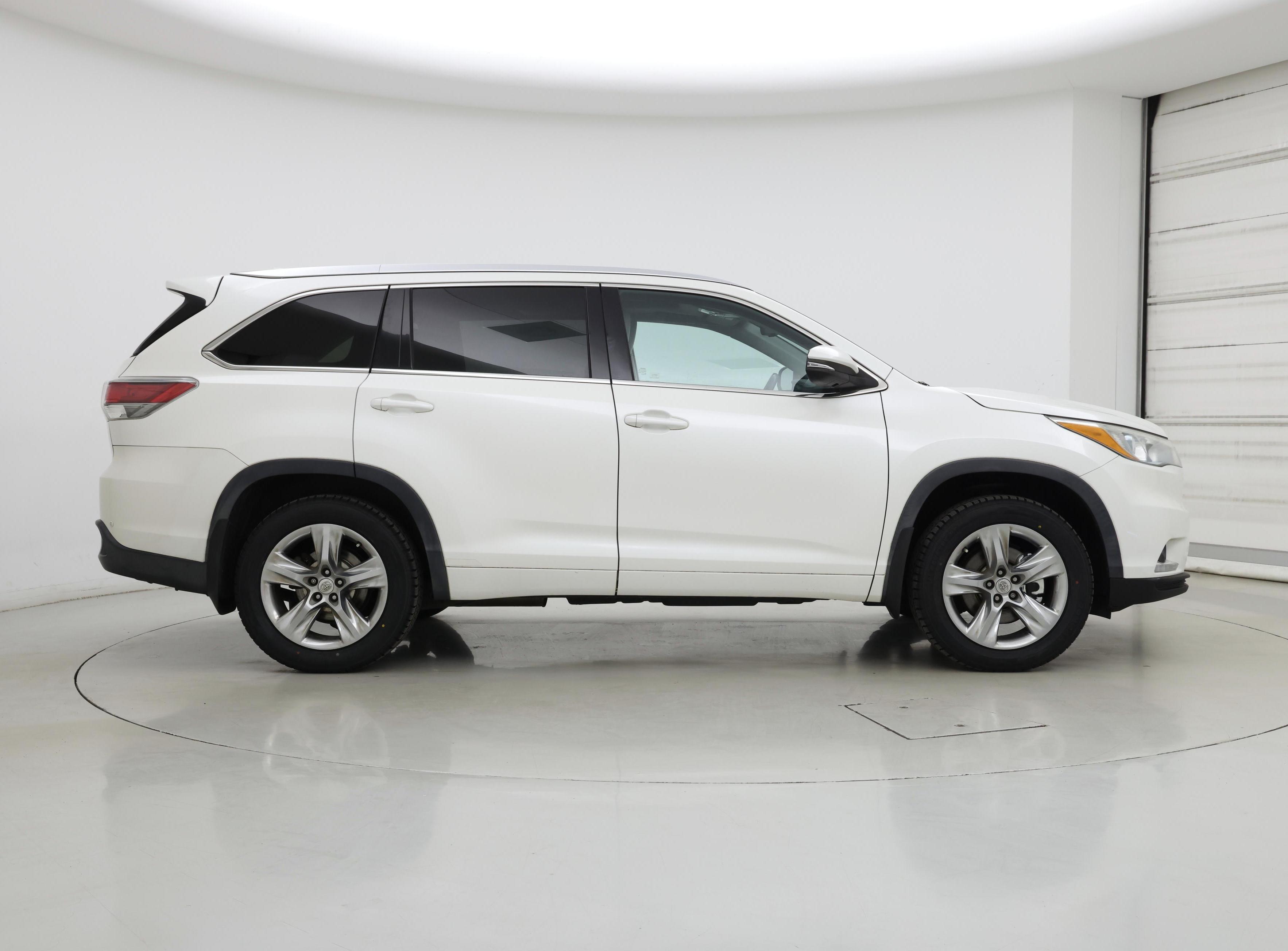 Thumbnail: 2014 Toyota Highlander - 7