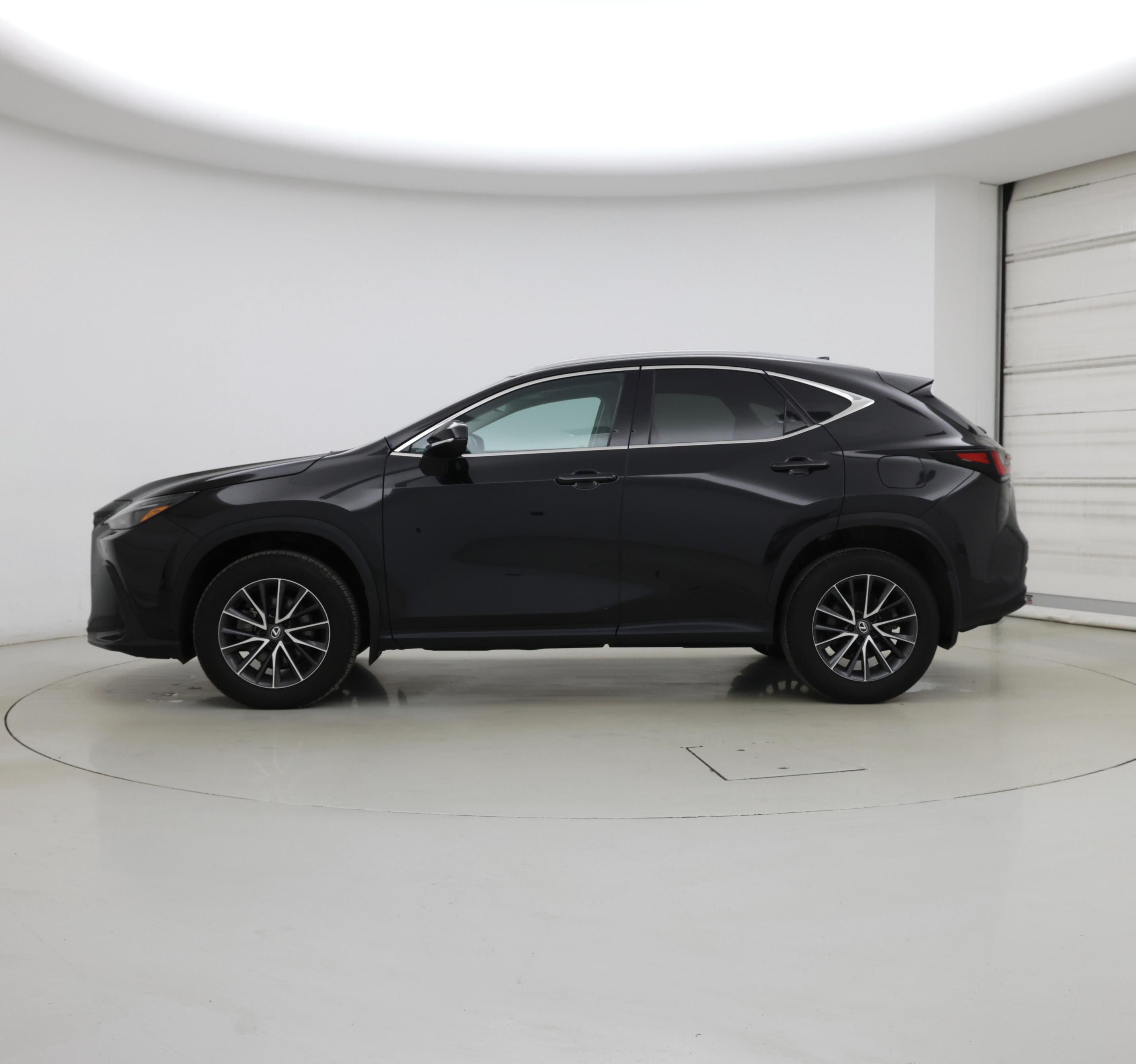 Thumbnail: 2024 Lexus NX - 3