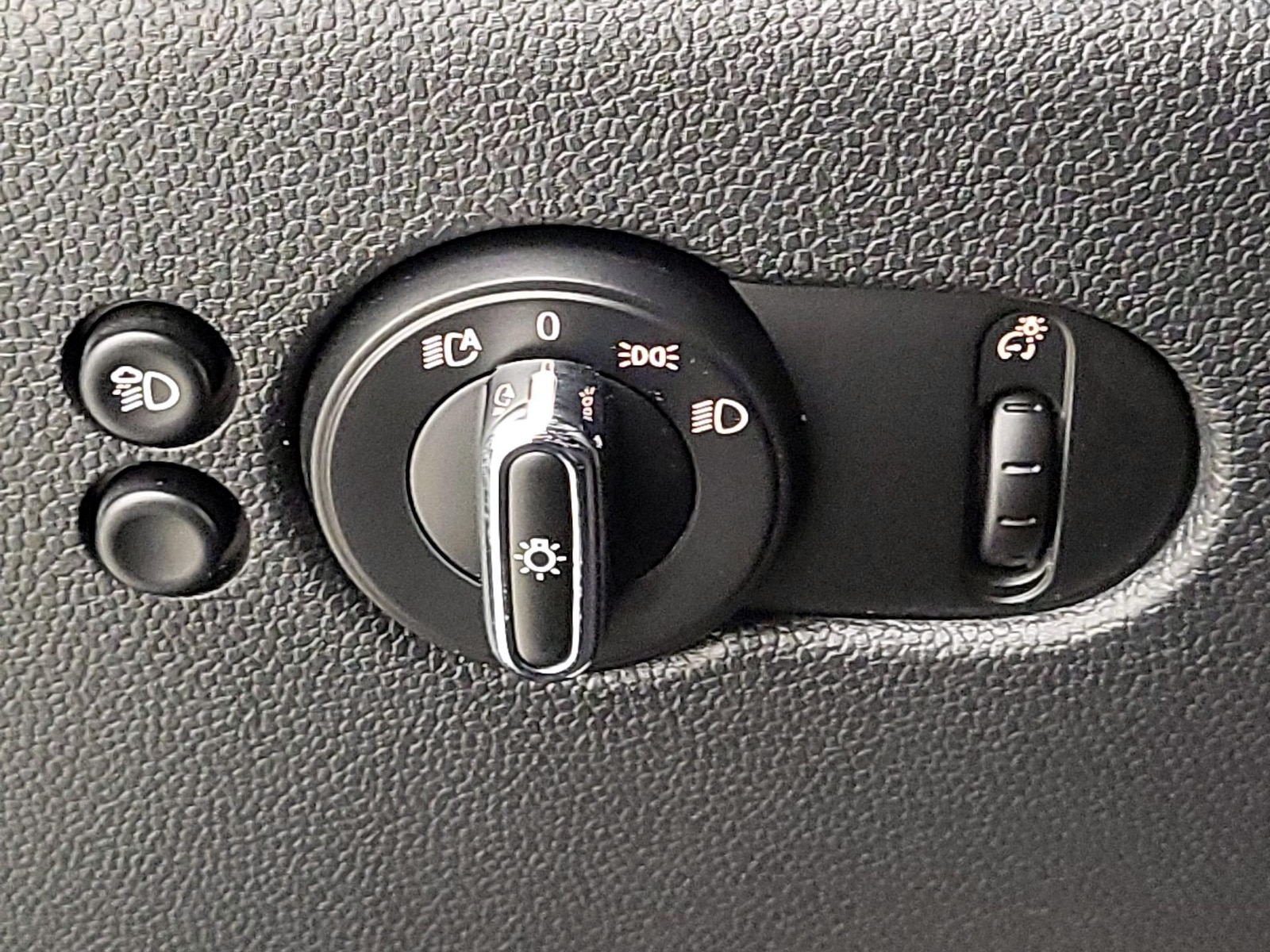 2022 MINI Hardtop 4 Door S - Photo 14