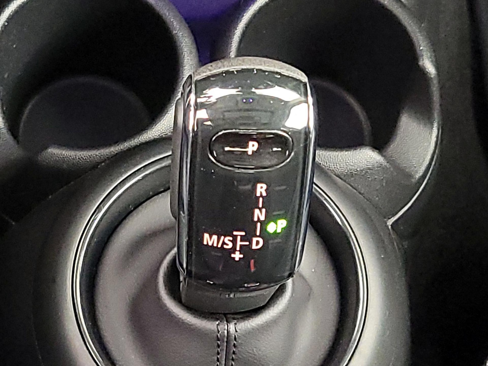 2022 MINI Hardtop 4 Door S - Photo 18