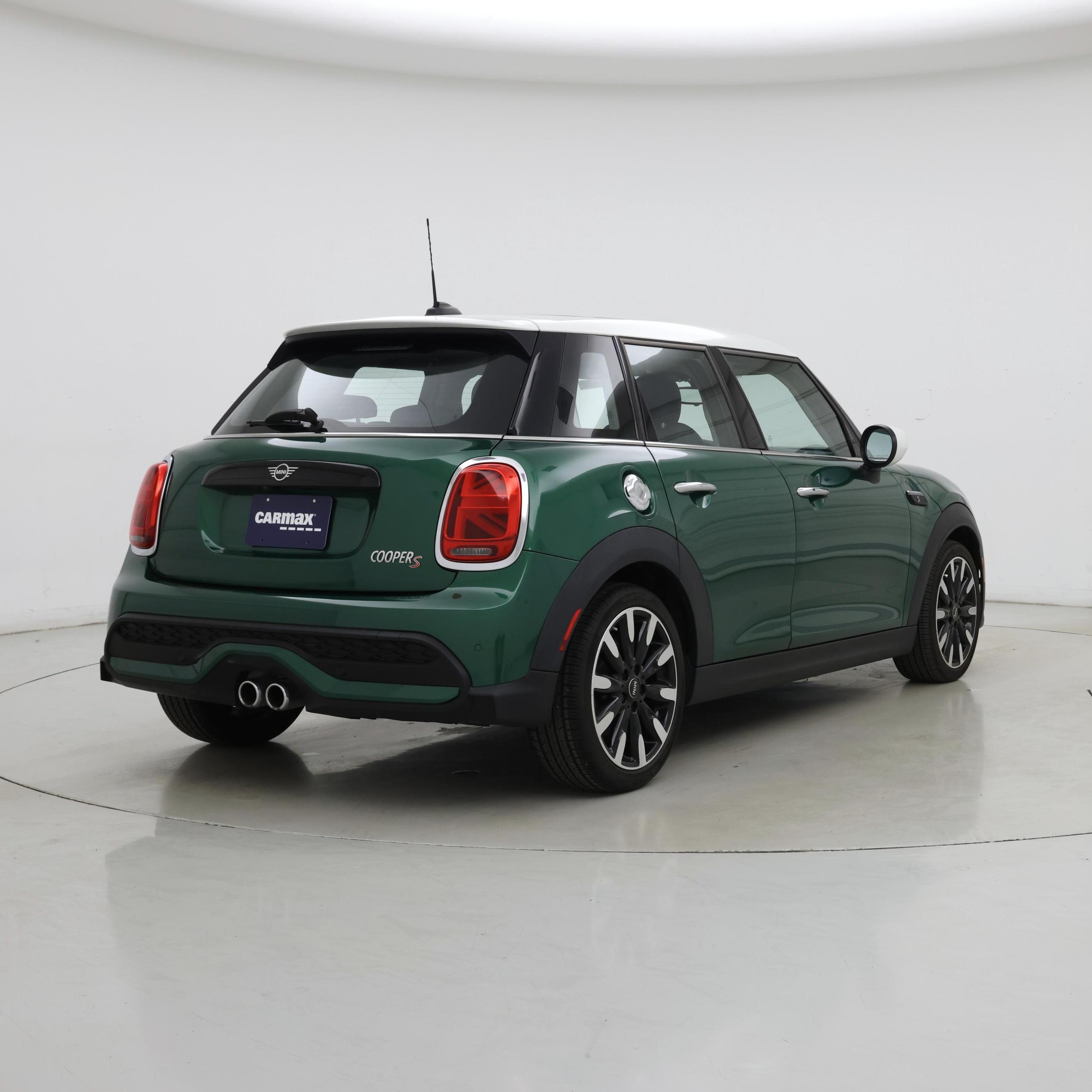 Thumbnail: 2022 MINI Cooper Hardtop - 8