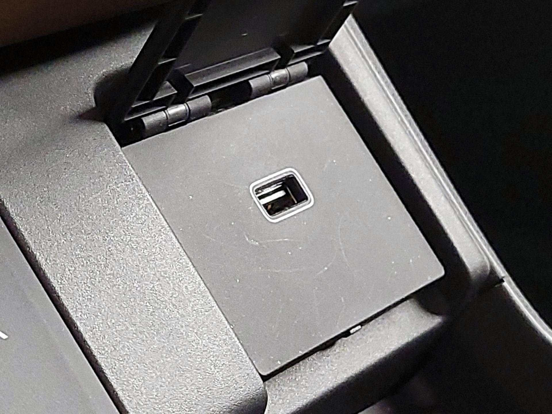 Thumbnail: 2021 Acura RDX - 19