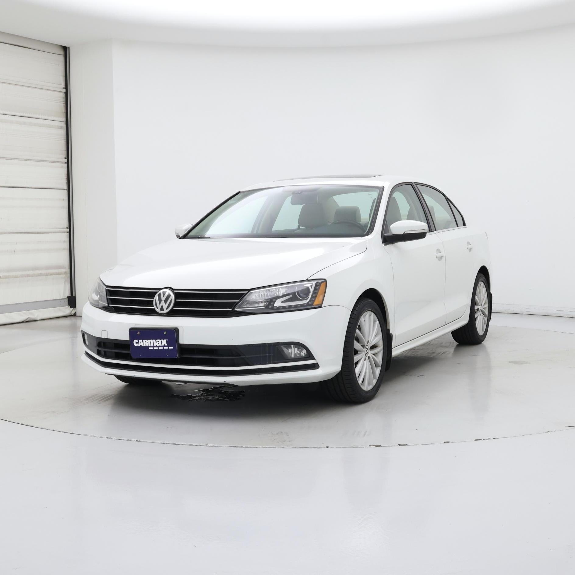 Thumbnail: 2016 Volkswagen Jetta - 4