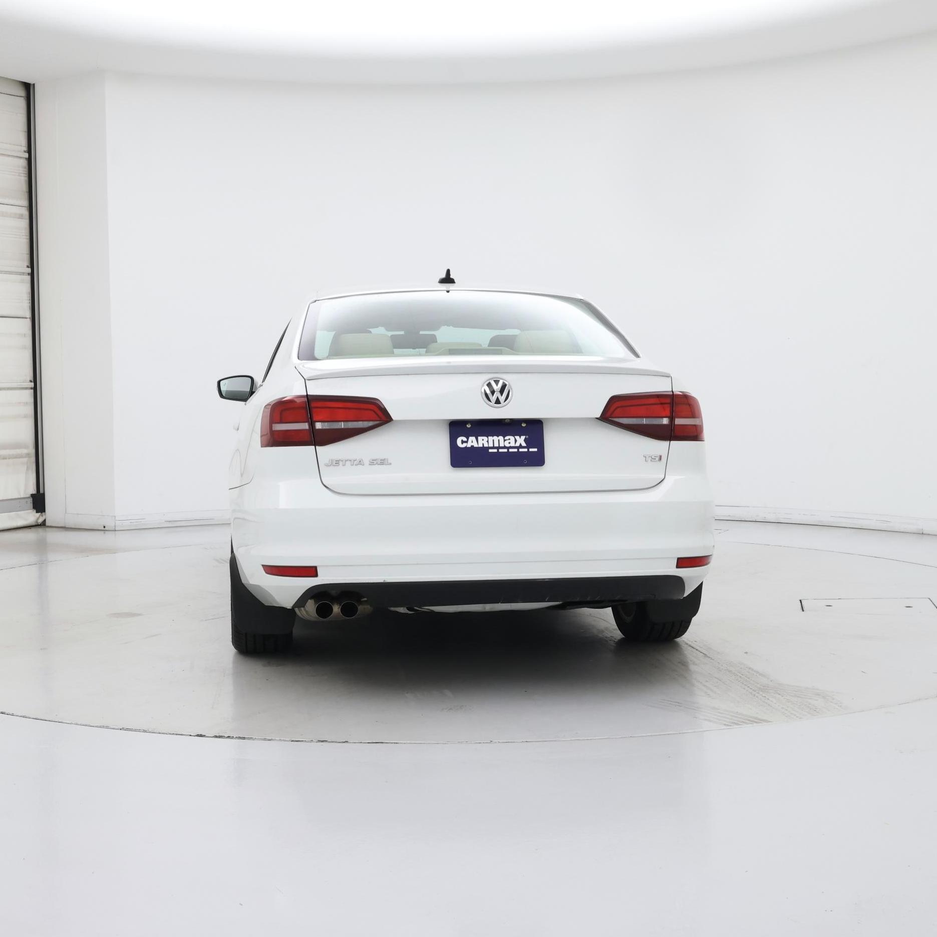 Thumbnail: 2016 Volkswagen Jetta - 6