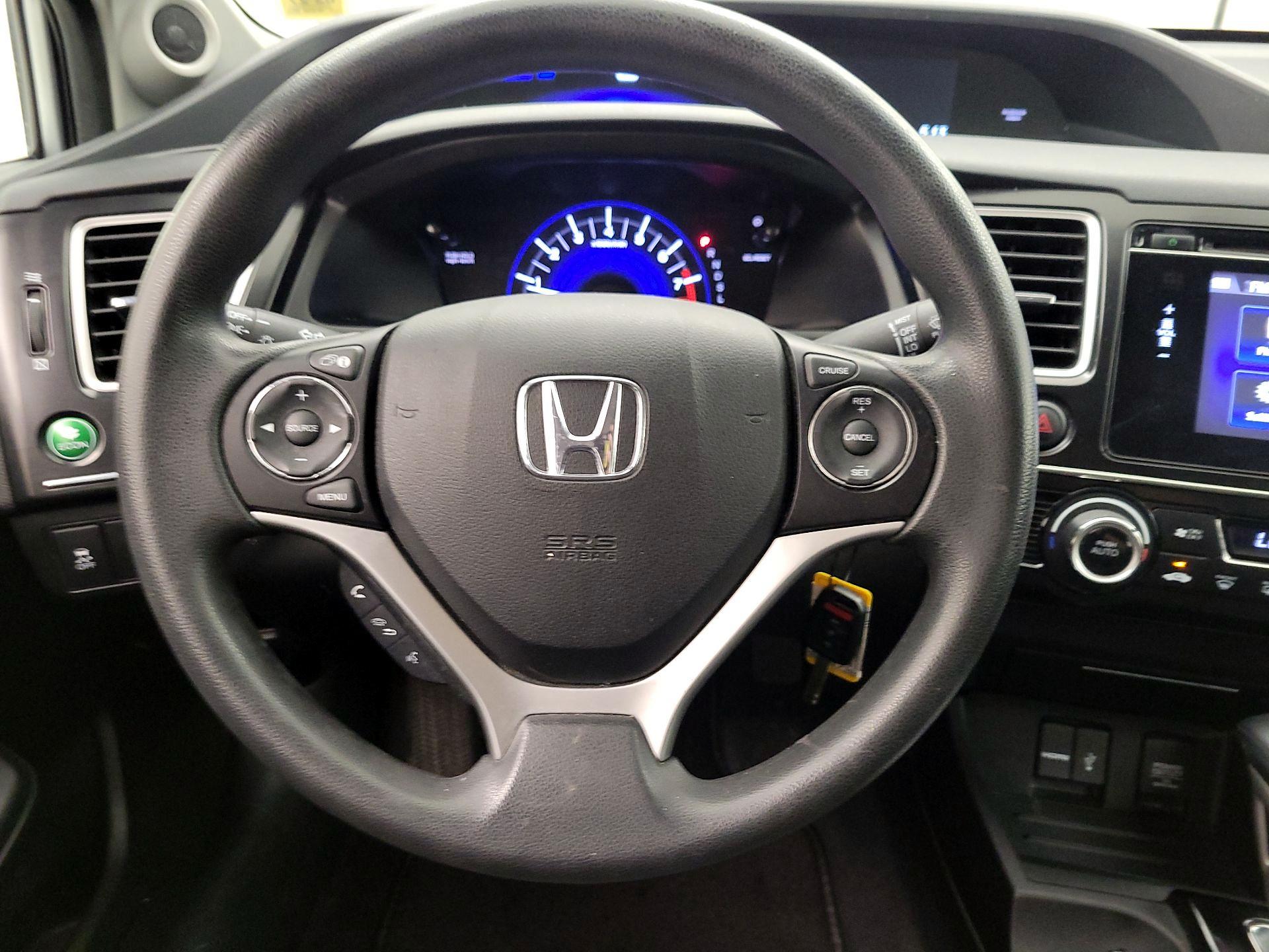 Thumbnail: 2015 Honda Civic - 10