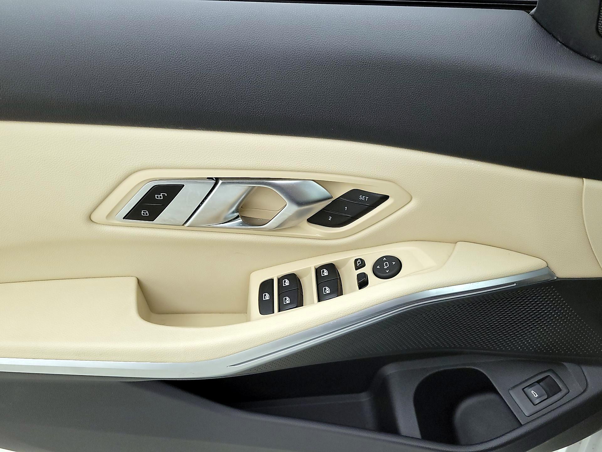 Thumbnail: 2023 BMW 3 Series - 12