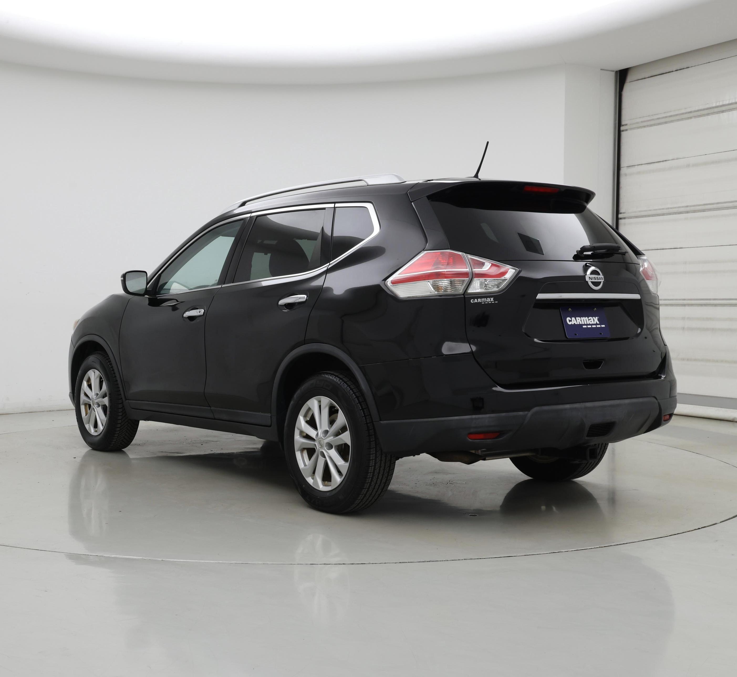 Thumbnail: 2015 Nissan Rogue - 2