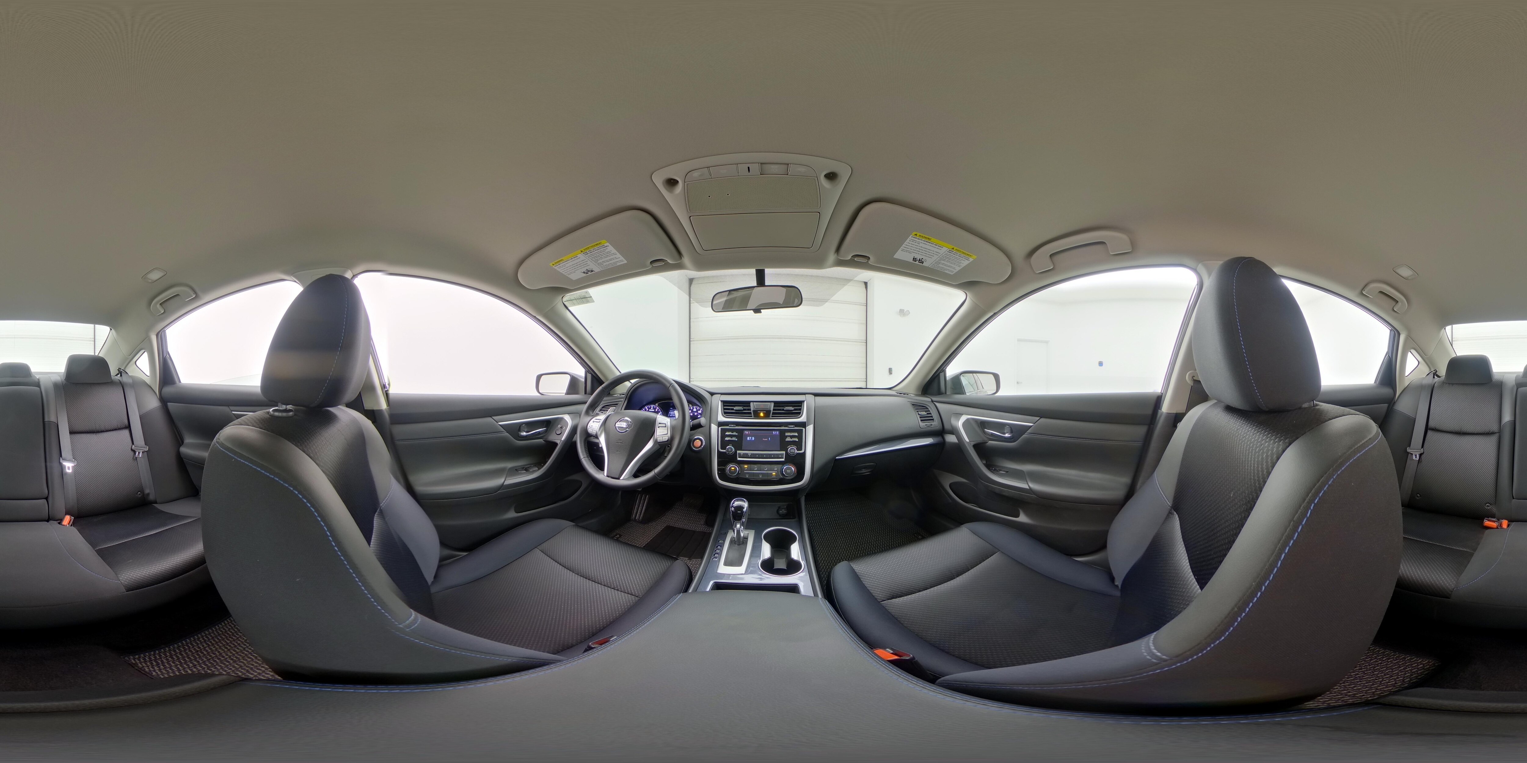 2018 Nissan Altima SR - Photo 24
