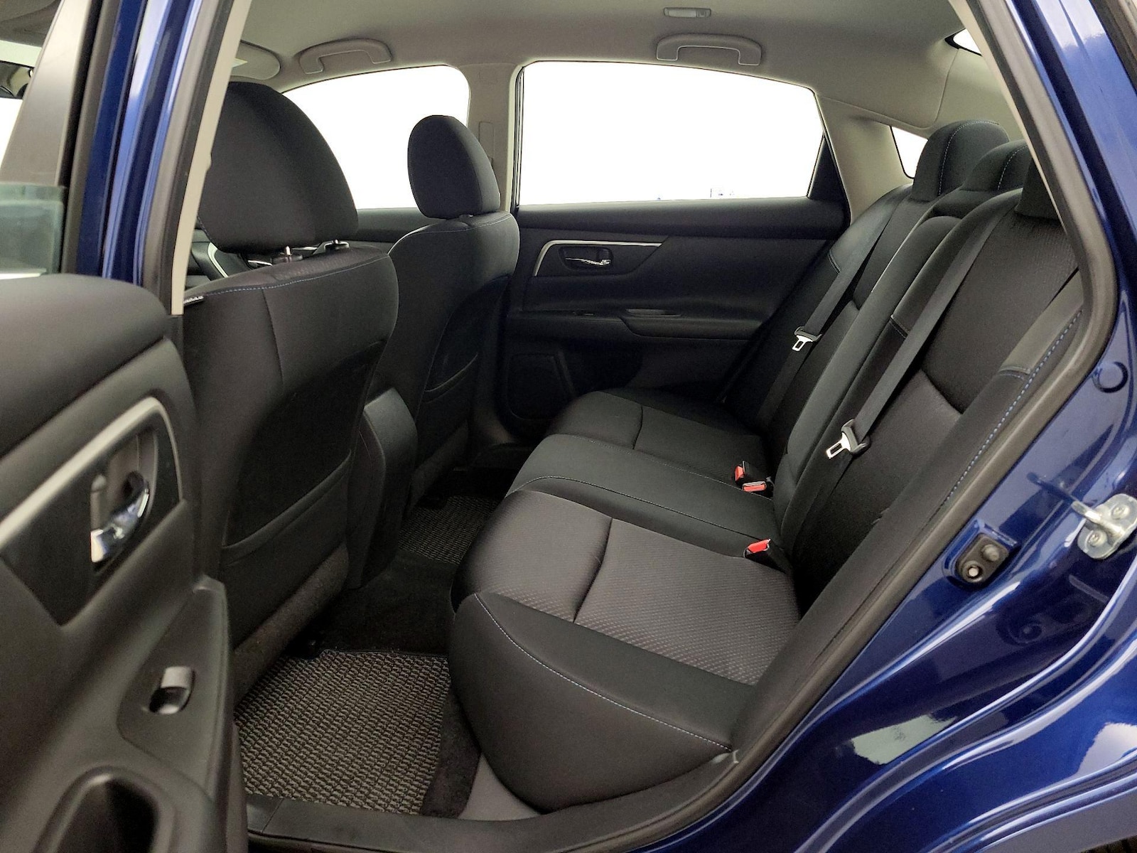 2018 Nissan Altima SR - Photo 20