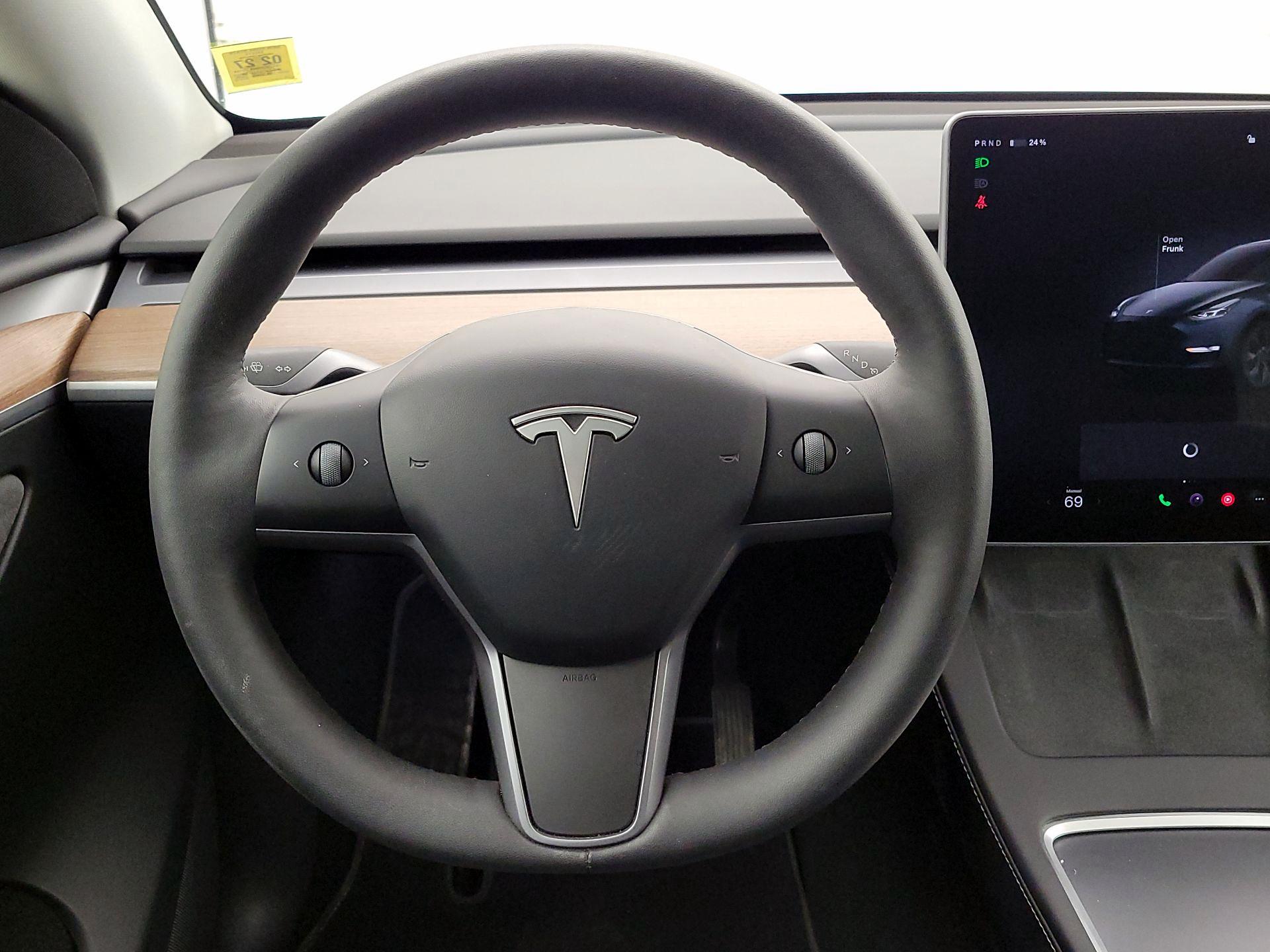 Thumbnail: 2024 Tesla Model Y - 10