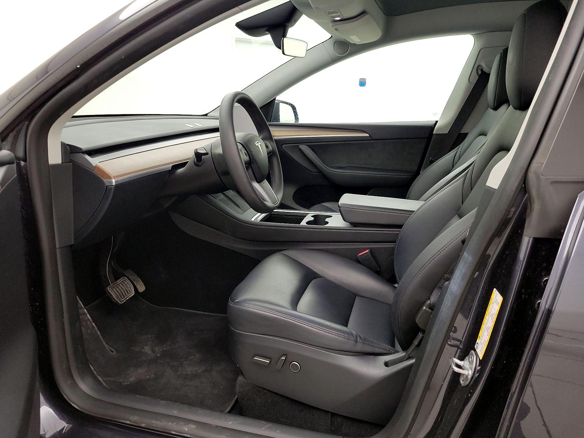 Thumbnail: 2024 Tesla Model Y - 11