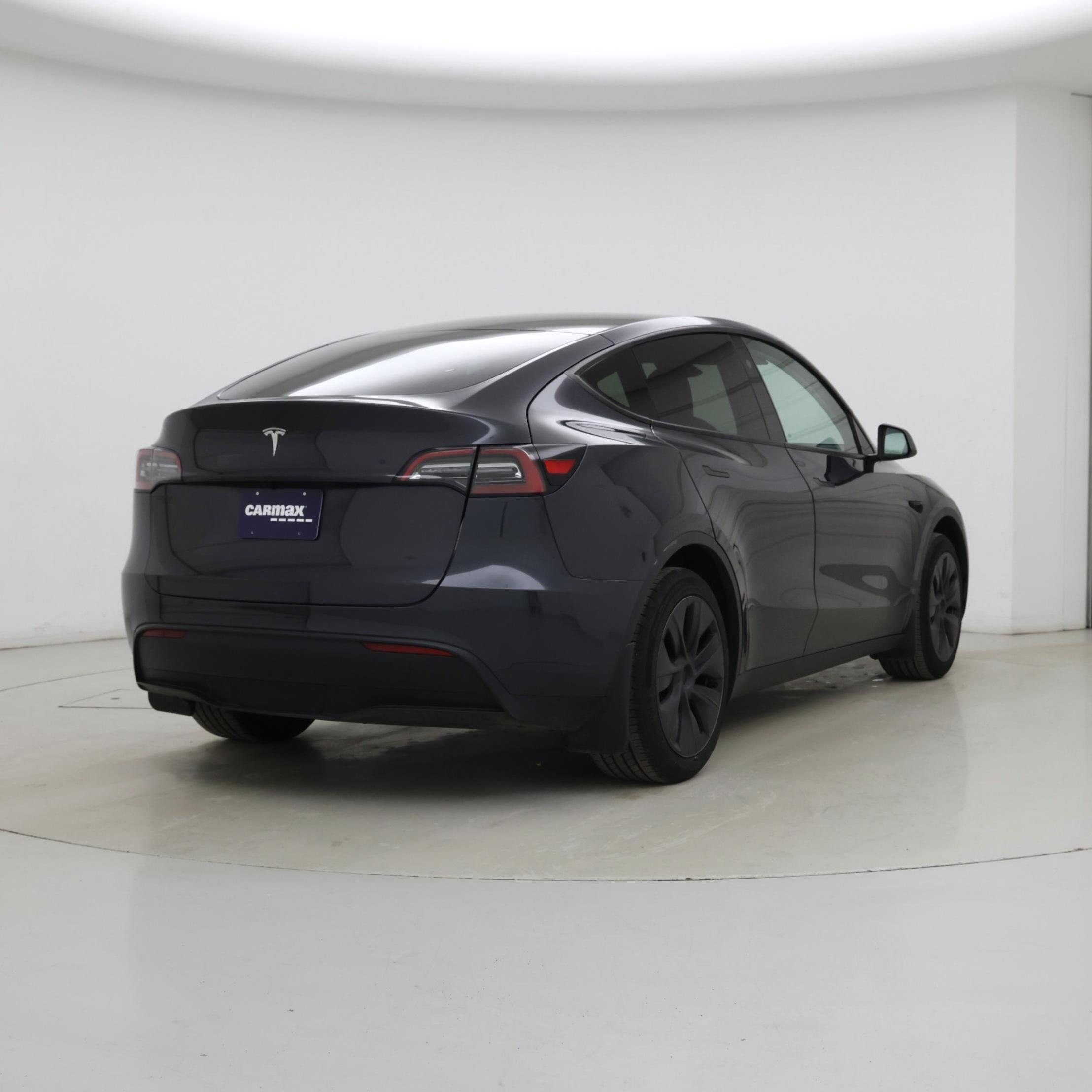 Thumbnail: 2024 Tesla Model Y - 8