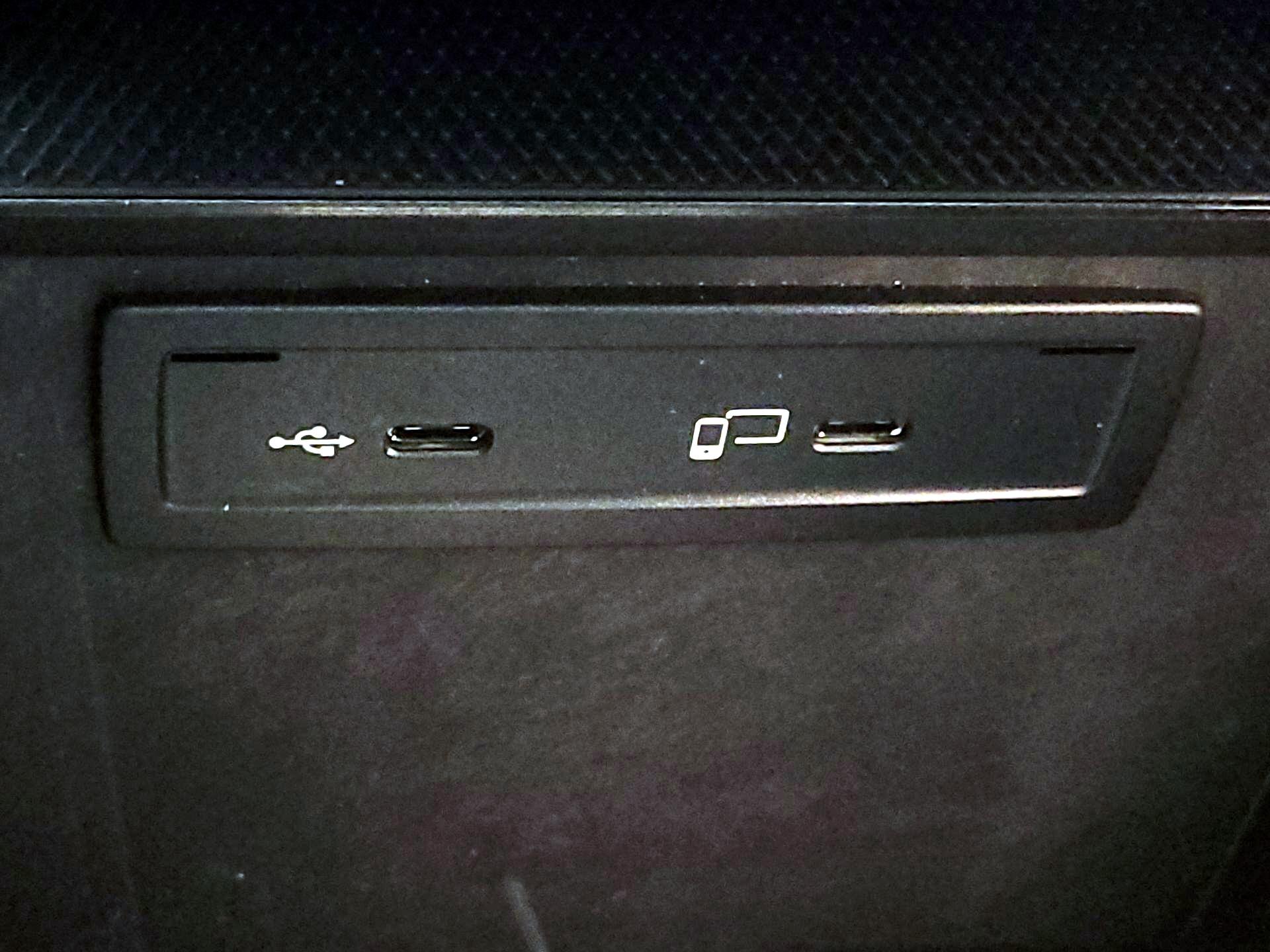 Thumbnail: 2022 Mercedes-Benz GLC - 19