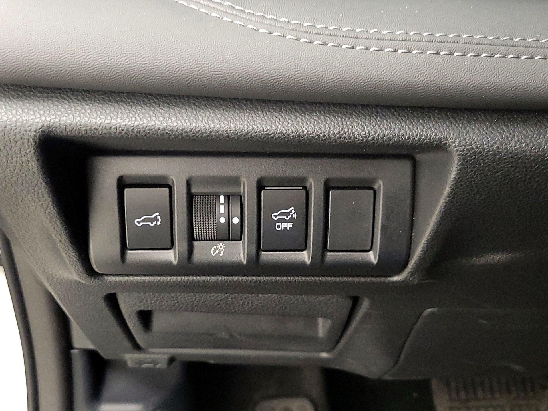 Thumbnail: 2023 Subaru Outback - 13