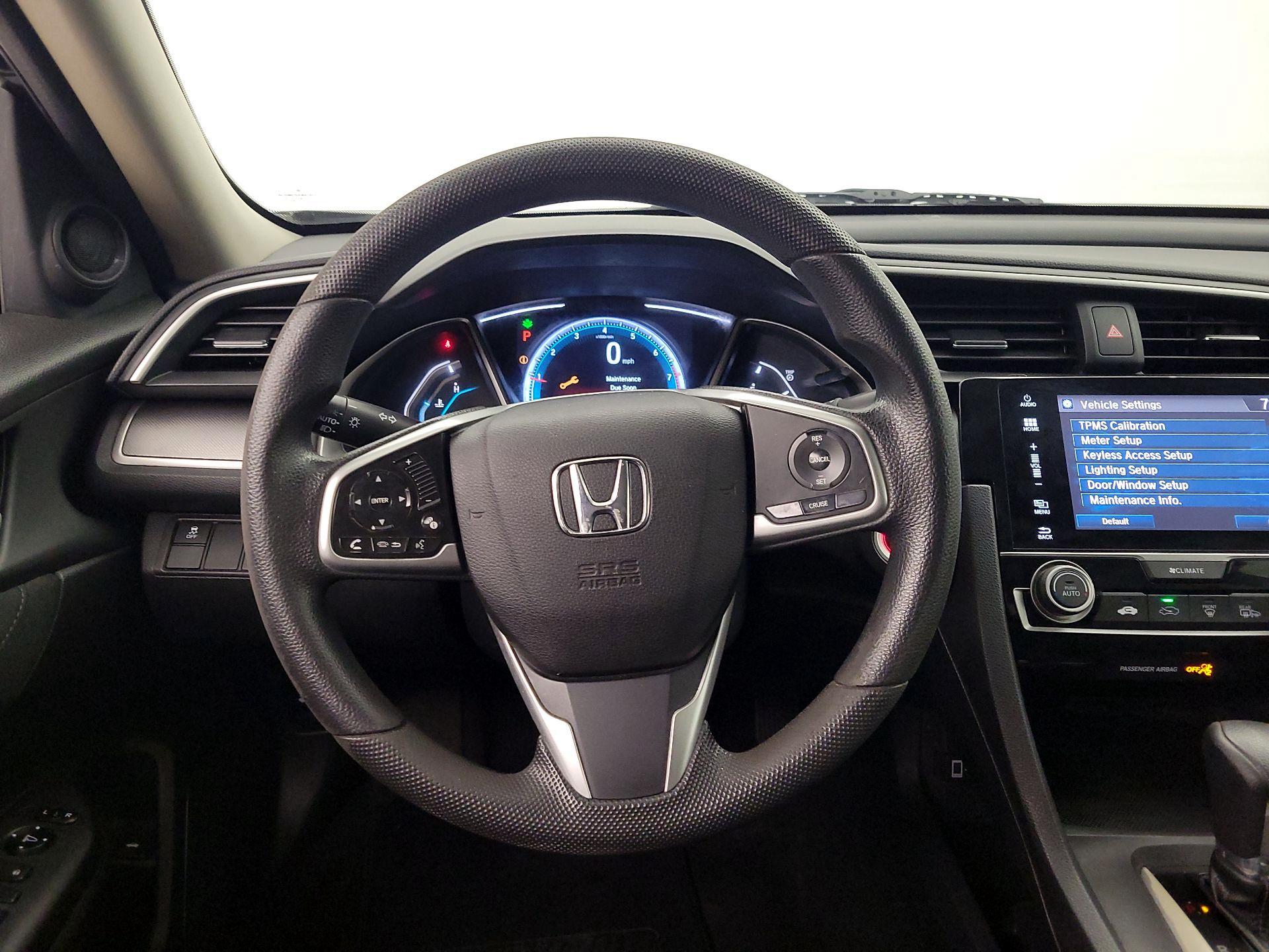 Thumbnail: 2017 Honda Civic - 10