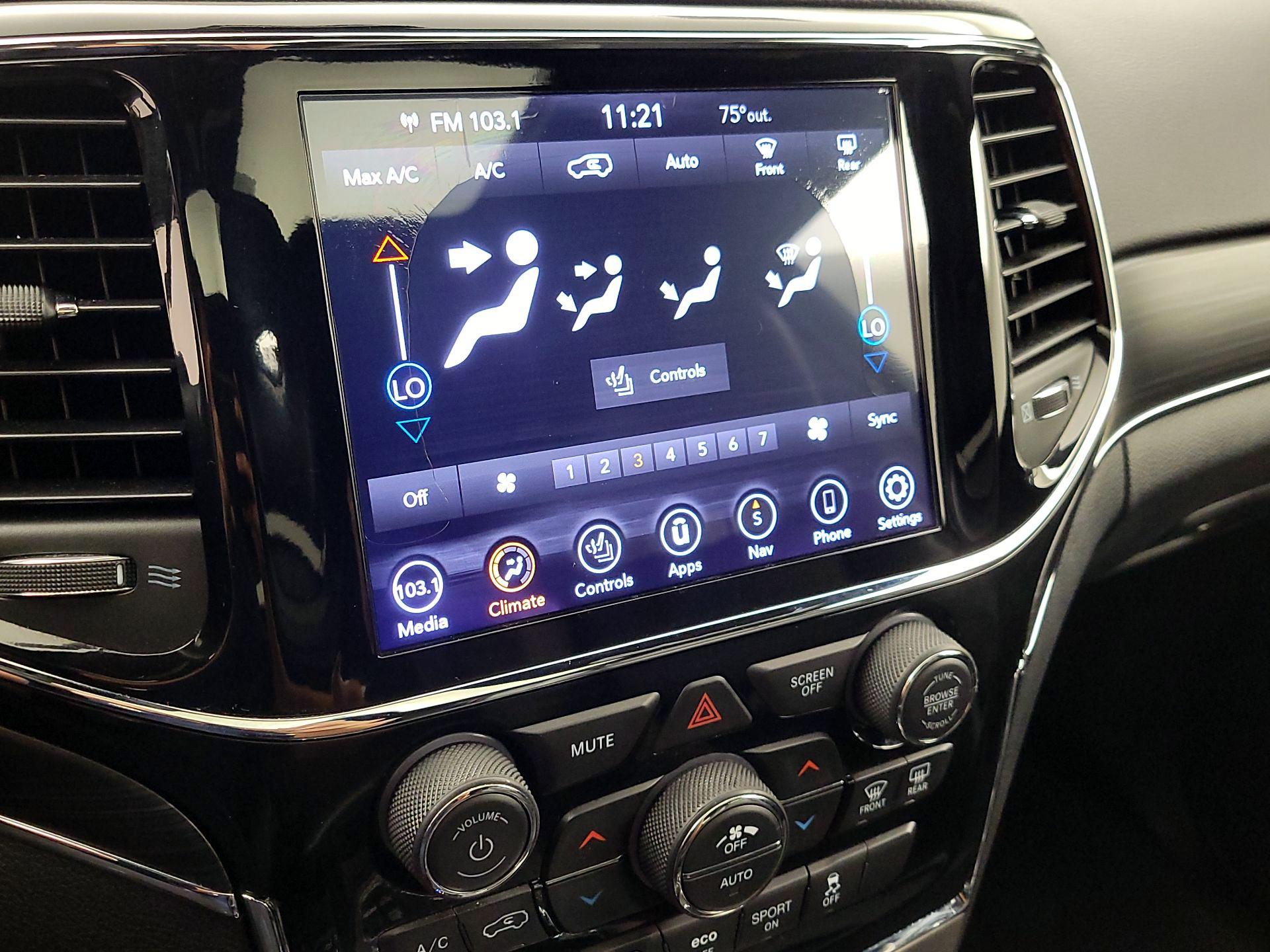 Thumbnail: 2020 Jeep Grand Cherokee - 17