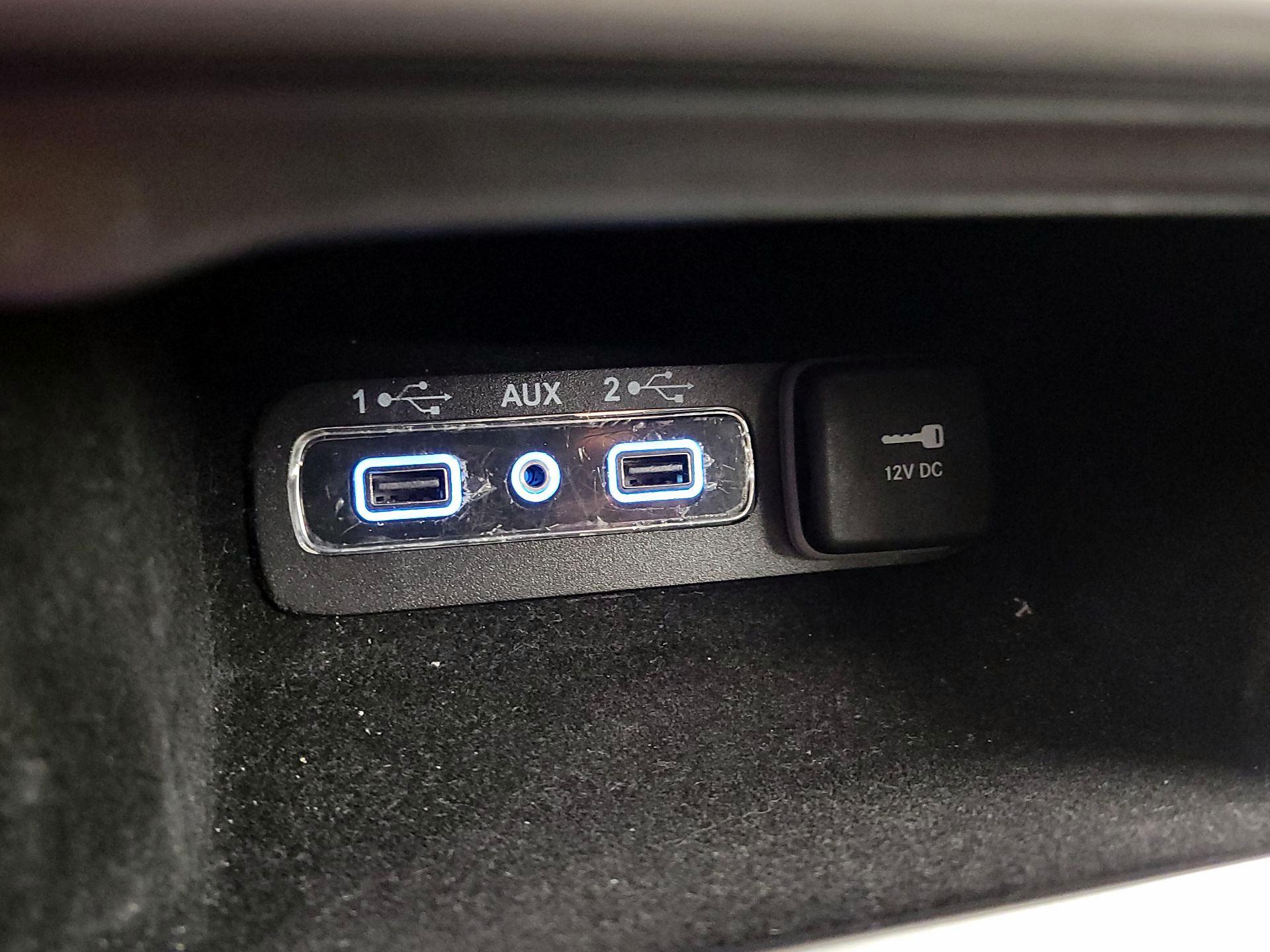 Thumbnail: 2020 Jeep Grand Cherokee - 19