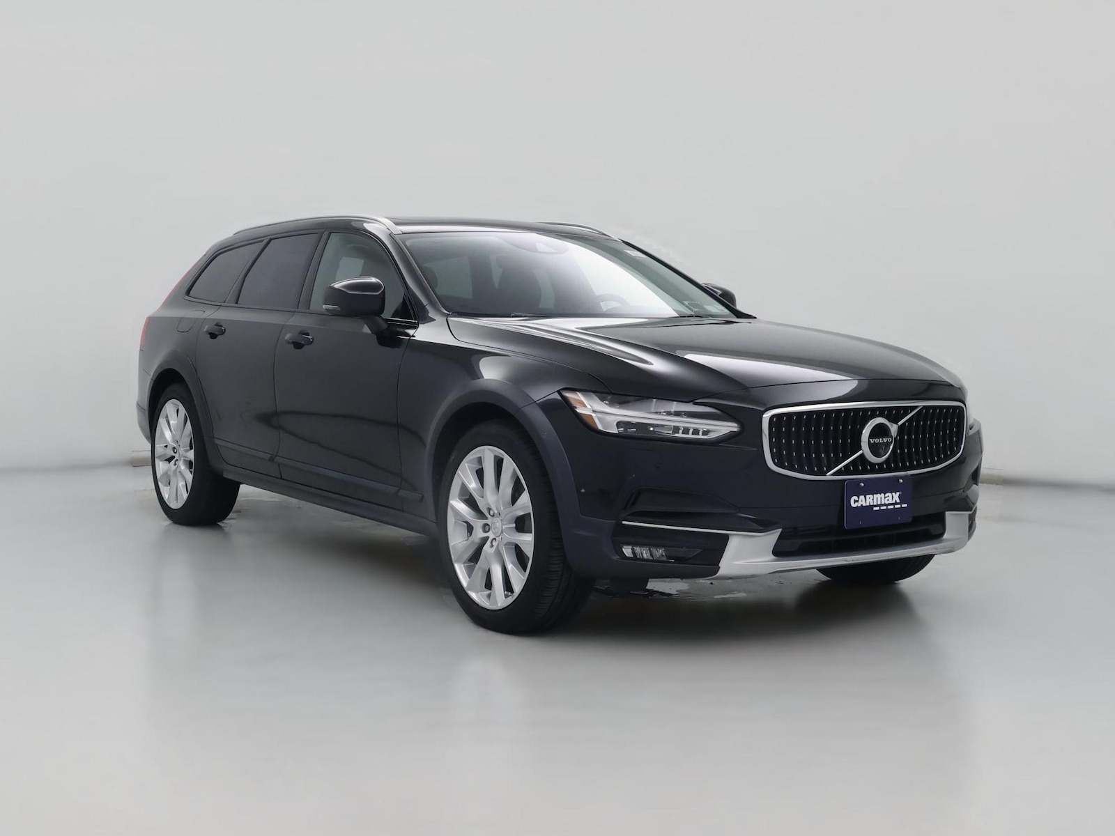 2018 Volvo V90 Cross Country