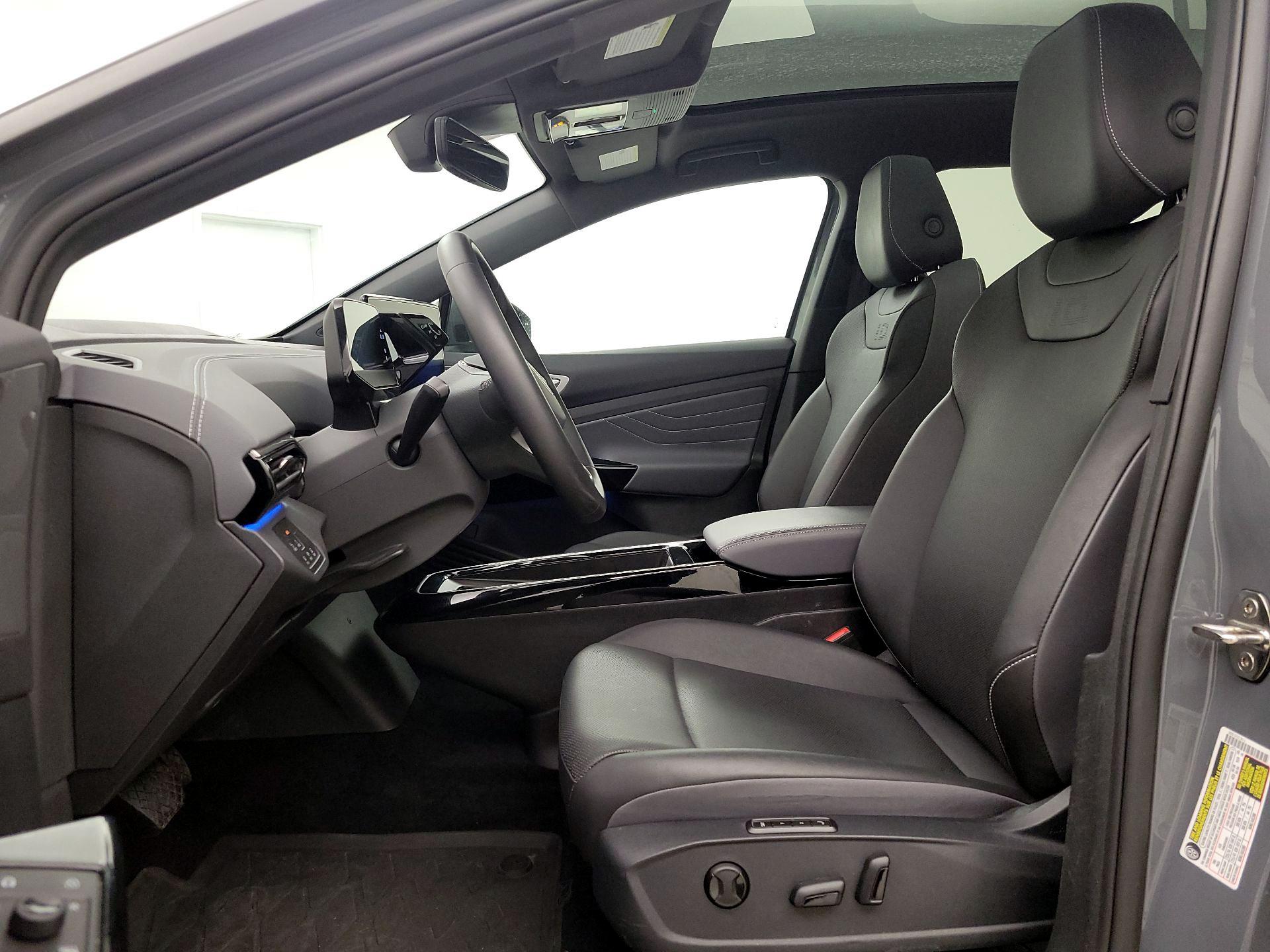 Thumbnail: 2023 Volkswagen ID.4 - 11