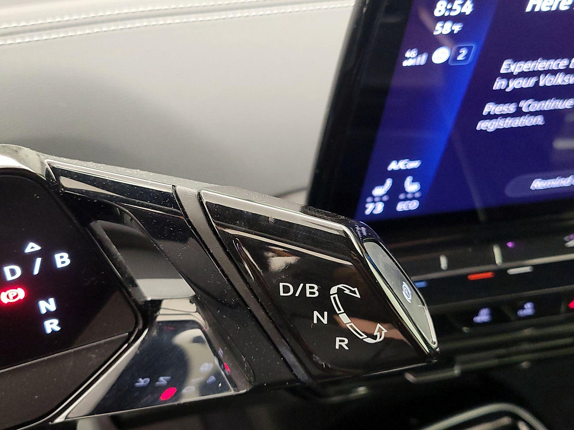 Thumbnail: 2023 Volkswagen ID.4 - 18