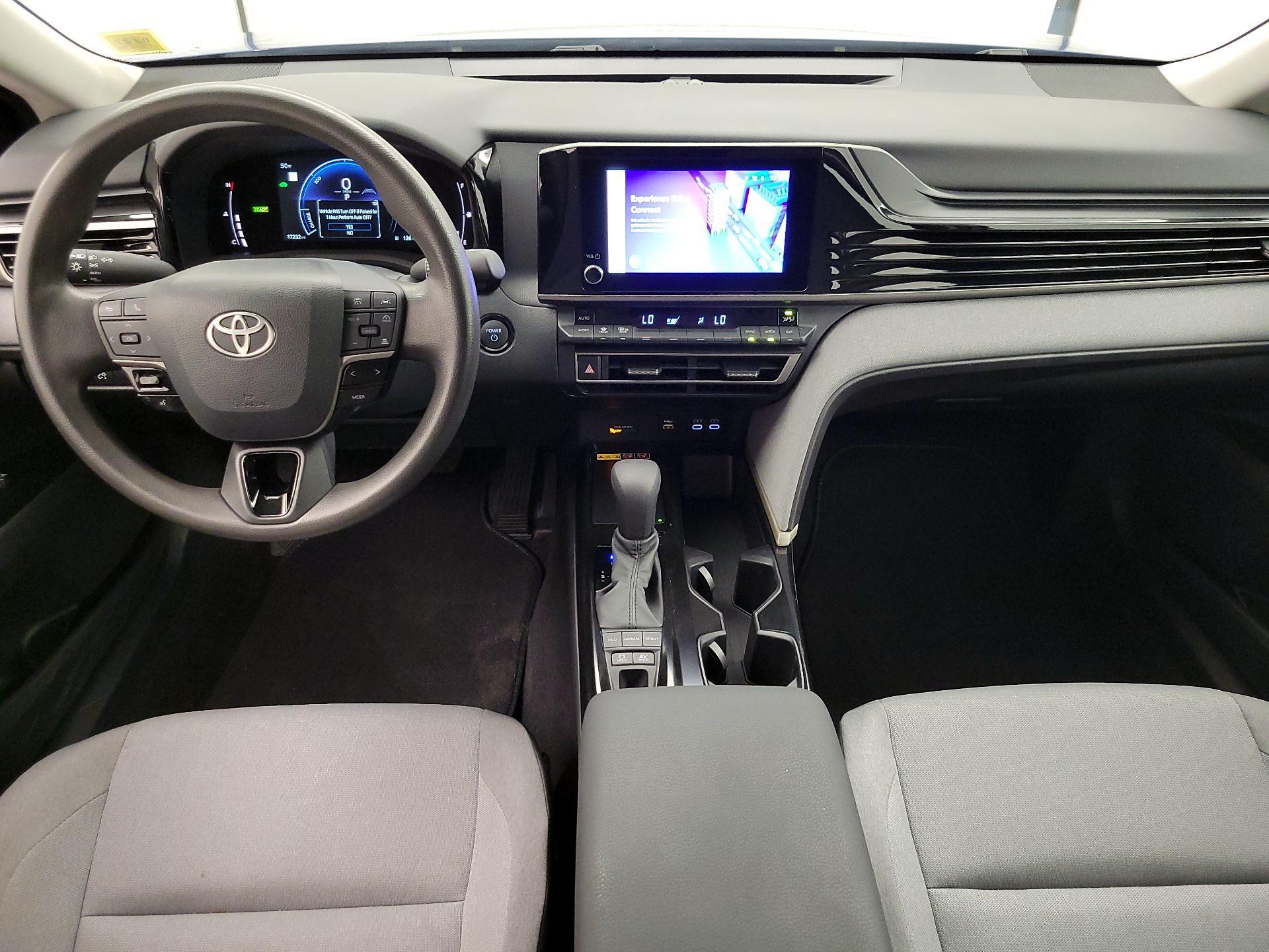 Thumbnail: 2025 Toyota Camry - 9