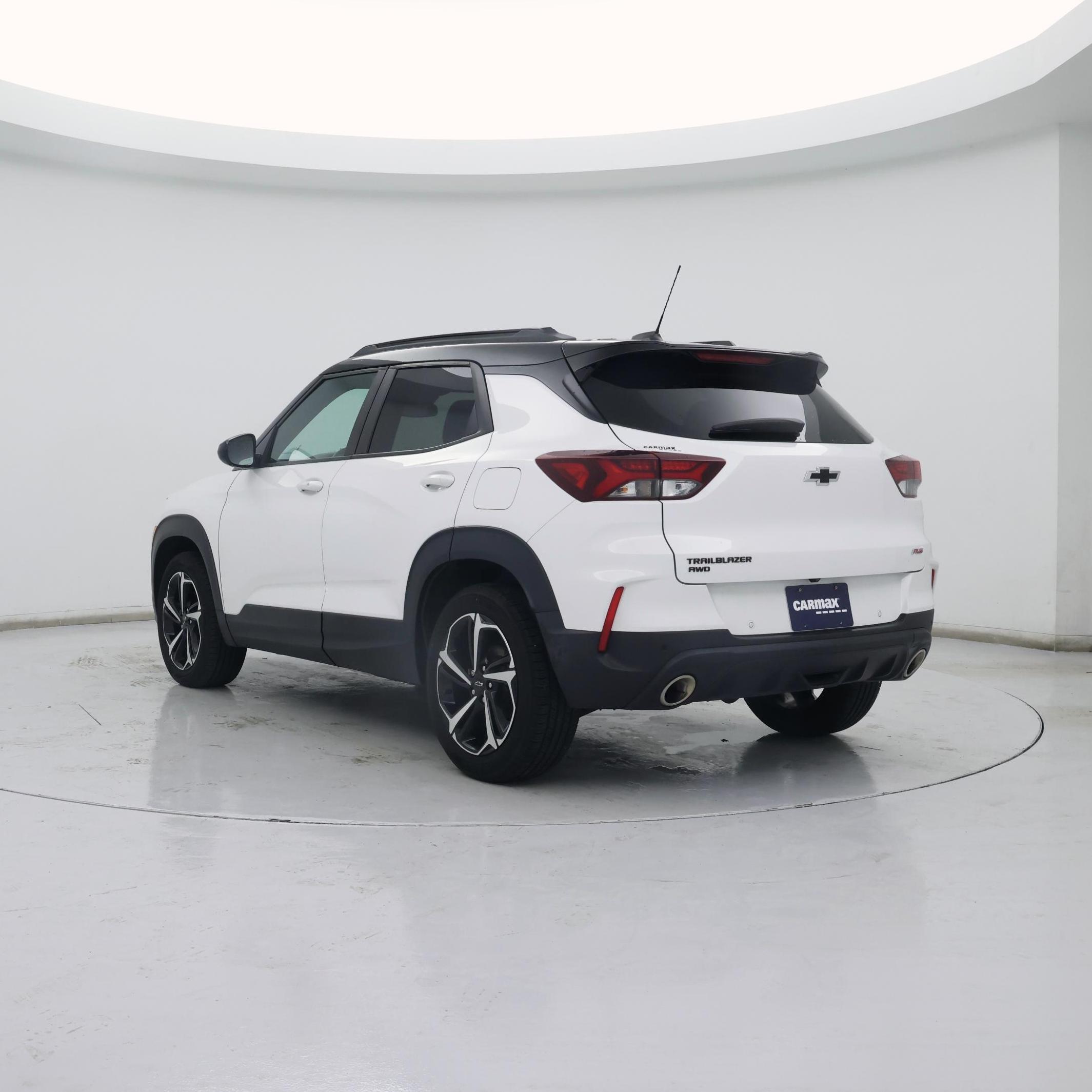 Thumbnail: 2021 Chevrolet TrailBlazer - 2