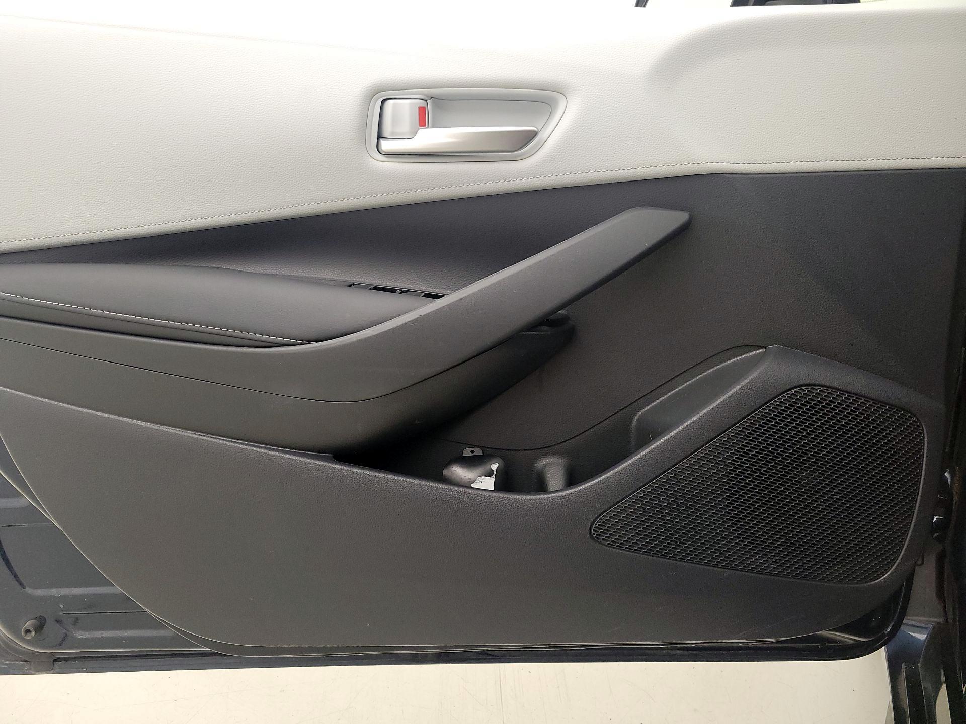 Thumbnail: 2020 Toyota Corolla - 12