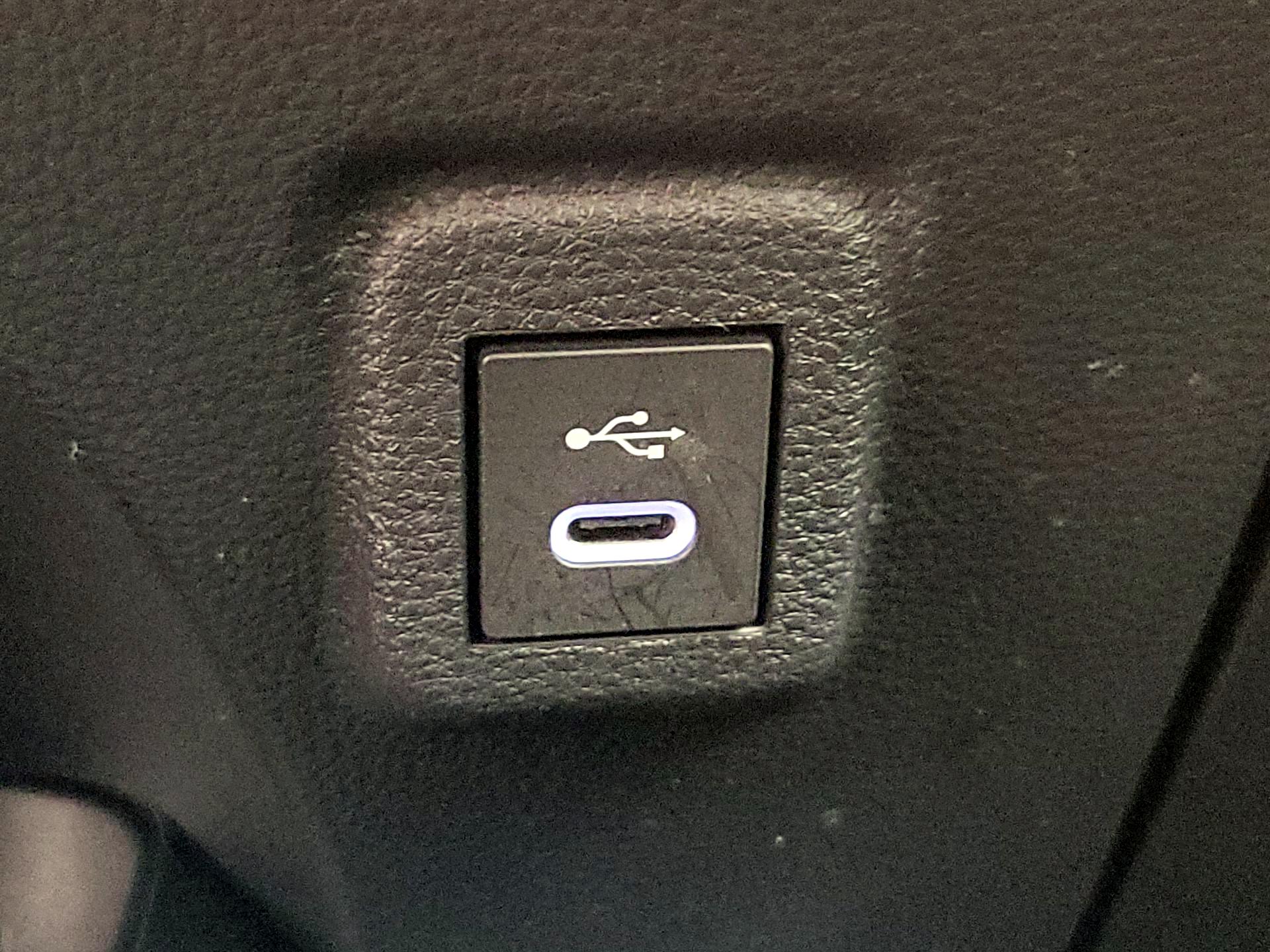 Thumbnail: 2024 Toyota Corolla - 18