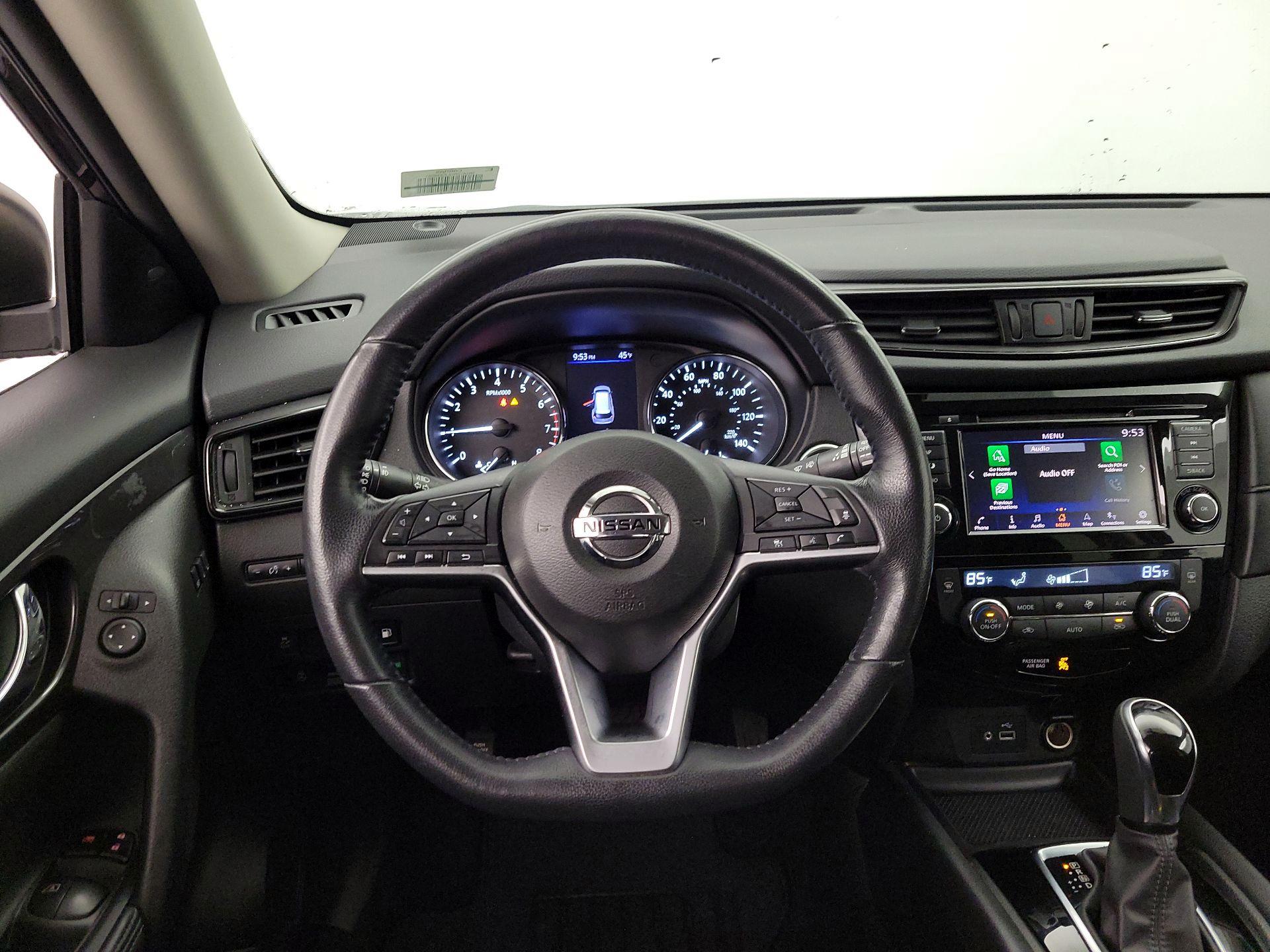 Thumbnail: 2018 Nissan Rogue - 10