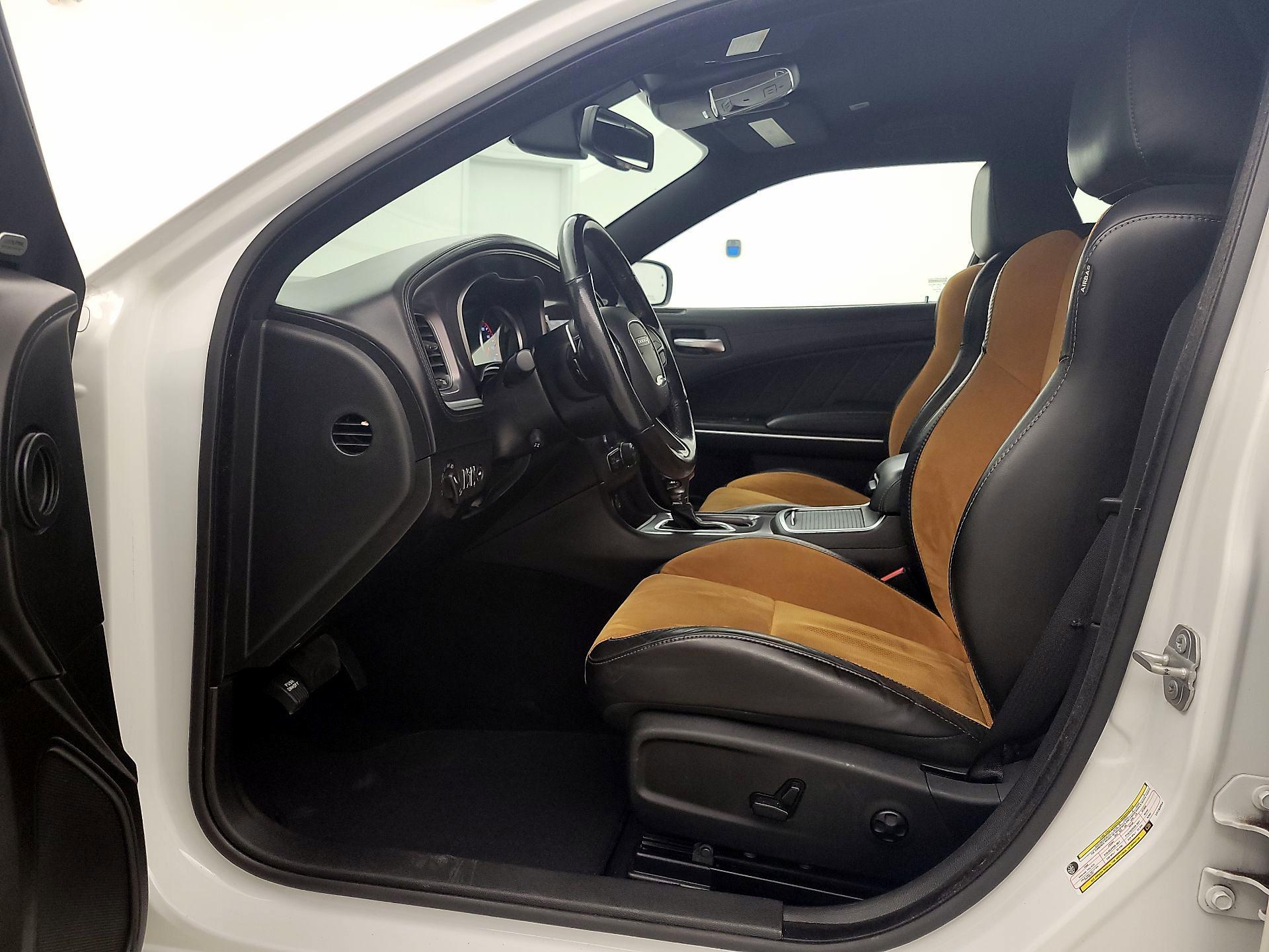 Thumbnail: 2020 Dodge Charger - 11