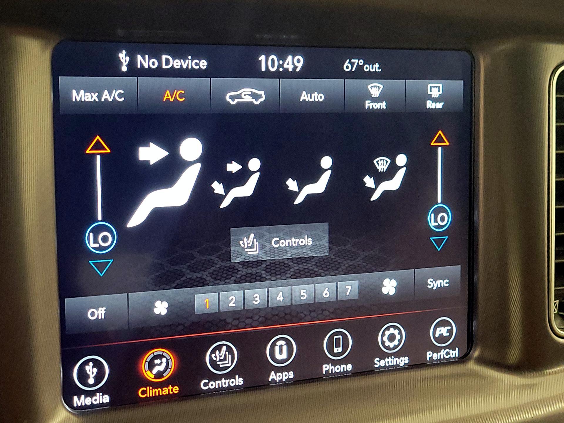 Thumbnail: 2020 Dodge Charger - 16