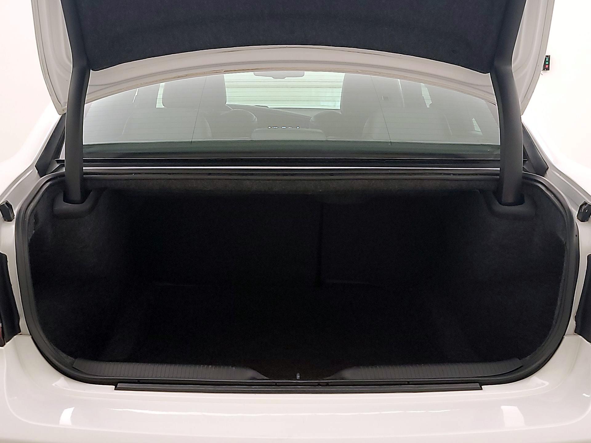 Thumbnail: 2020 Dodge Charger - 20