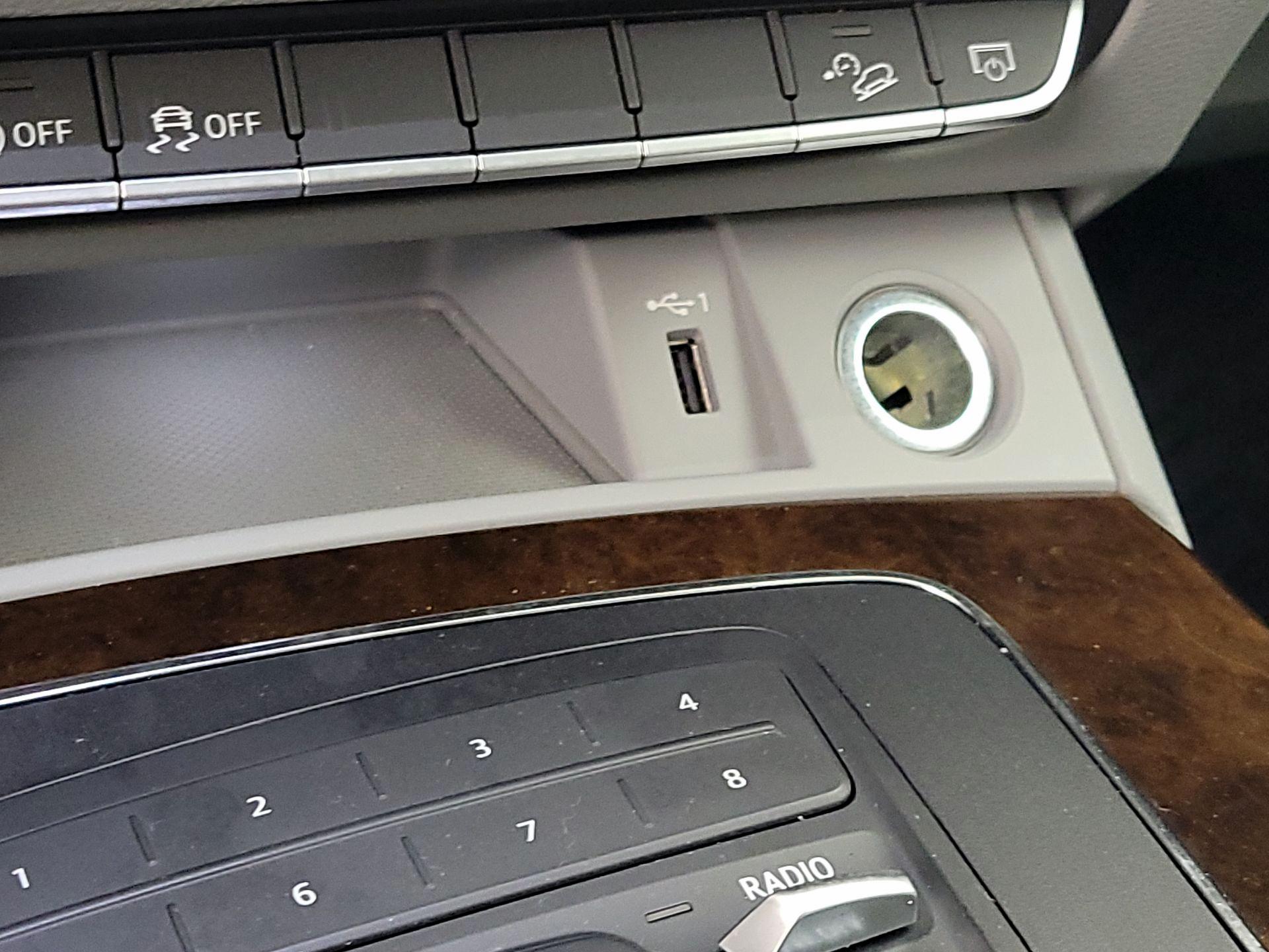 Thumbnail: 2019 Audi Q5 - 18