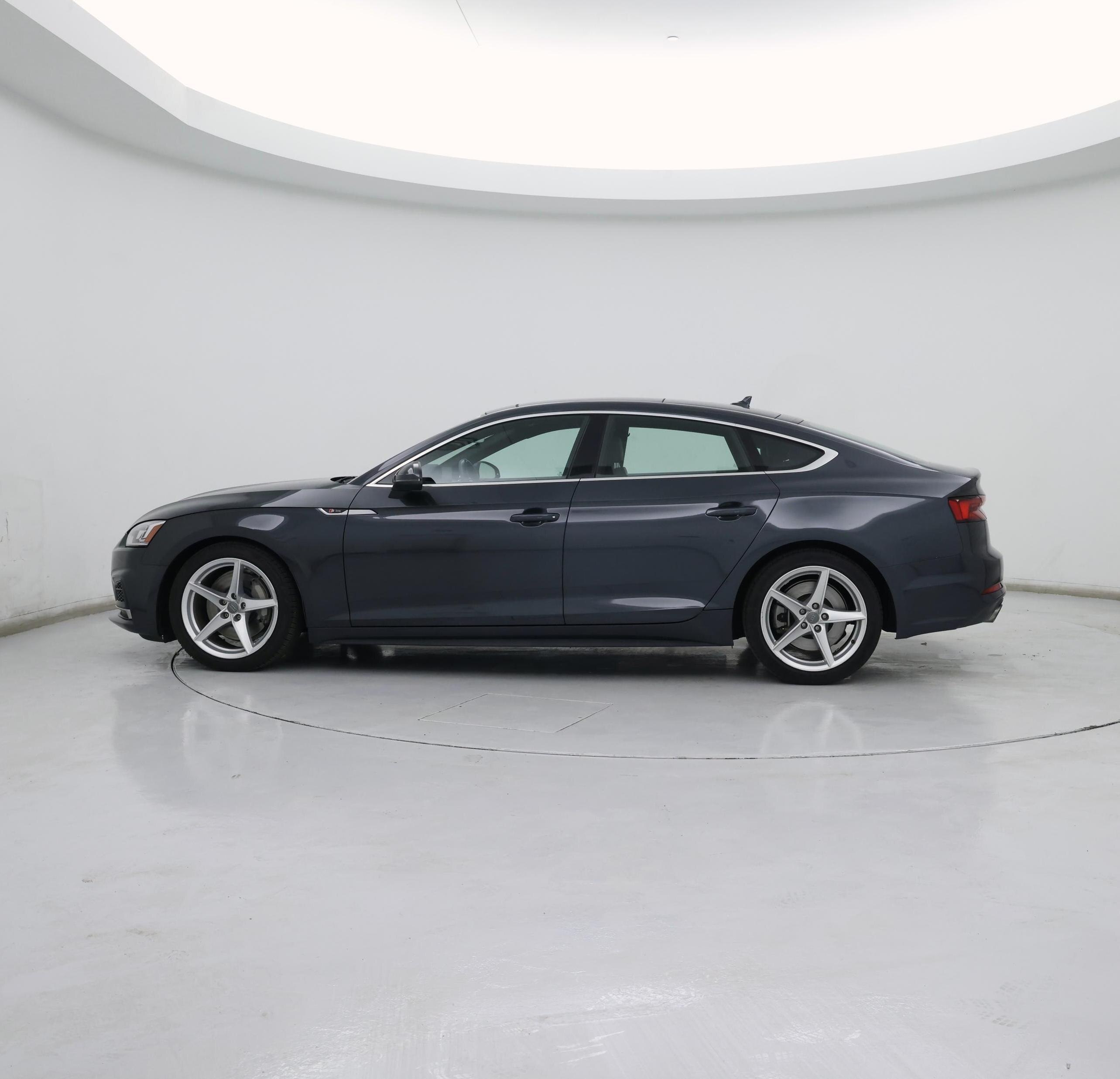 Thumbnail: 2019 Audi A5 - 3