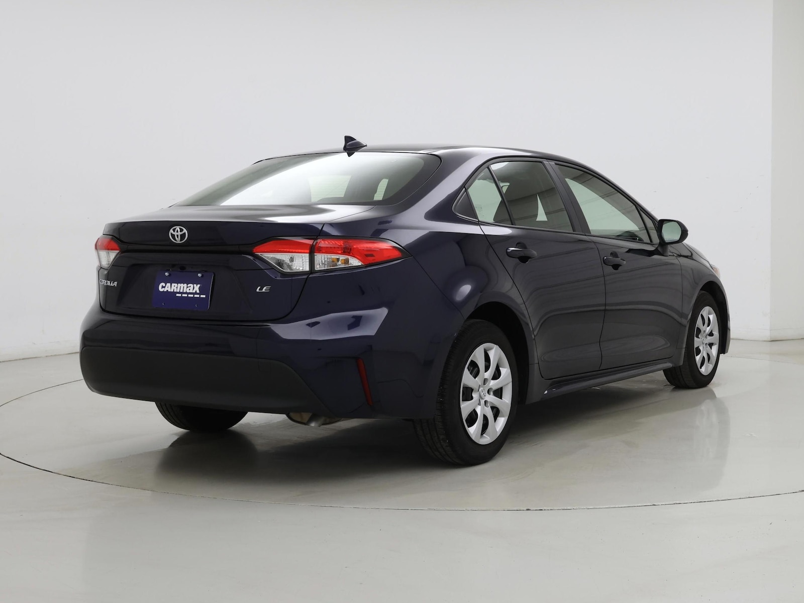 2023 Toyota Corolla LE - Photo 9