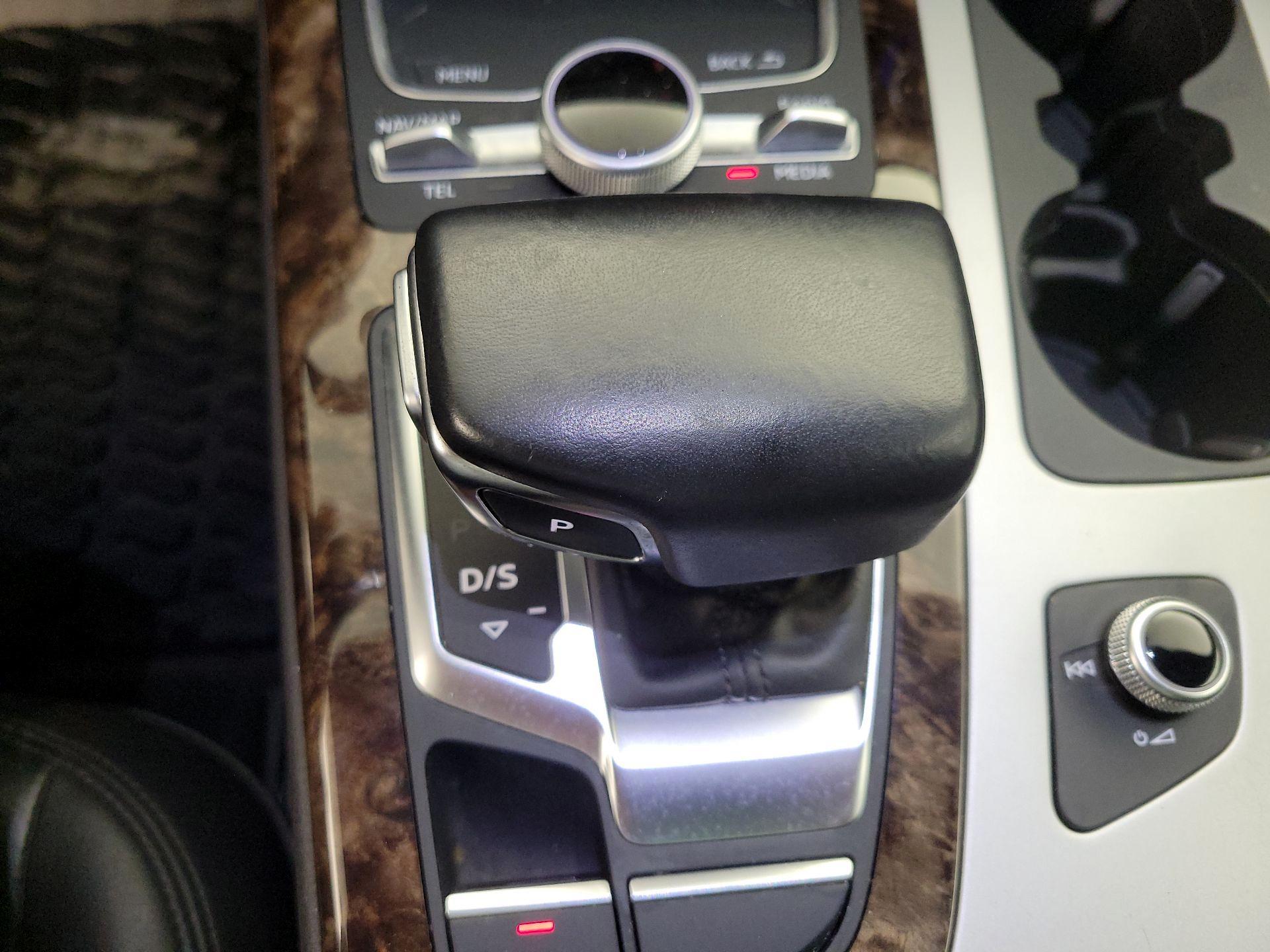 Thumbnail: 2017 Audi Q7 - 18