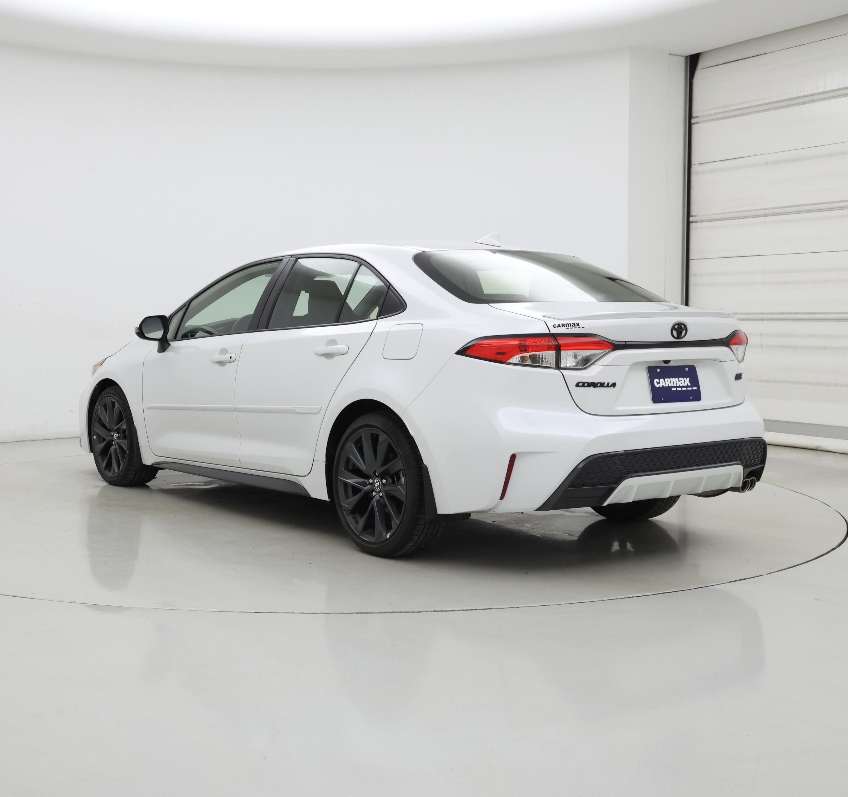 Thumbnail: 2022 Toyota Corolla - 2