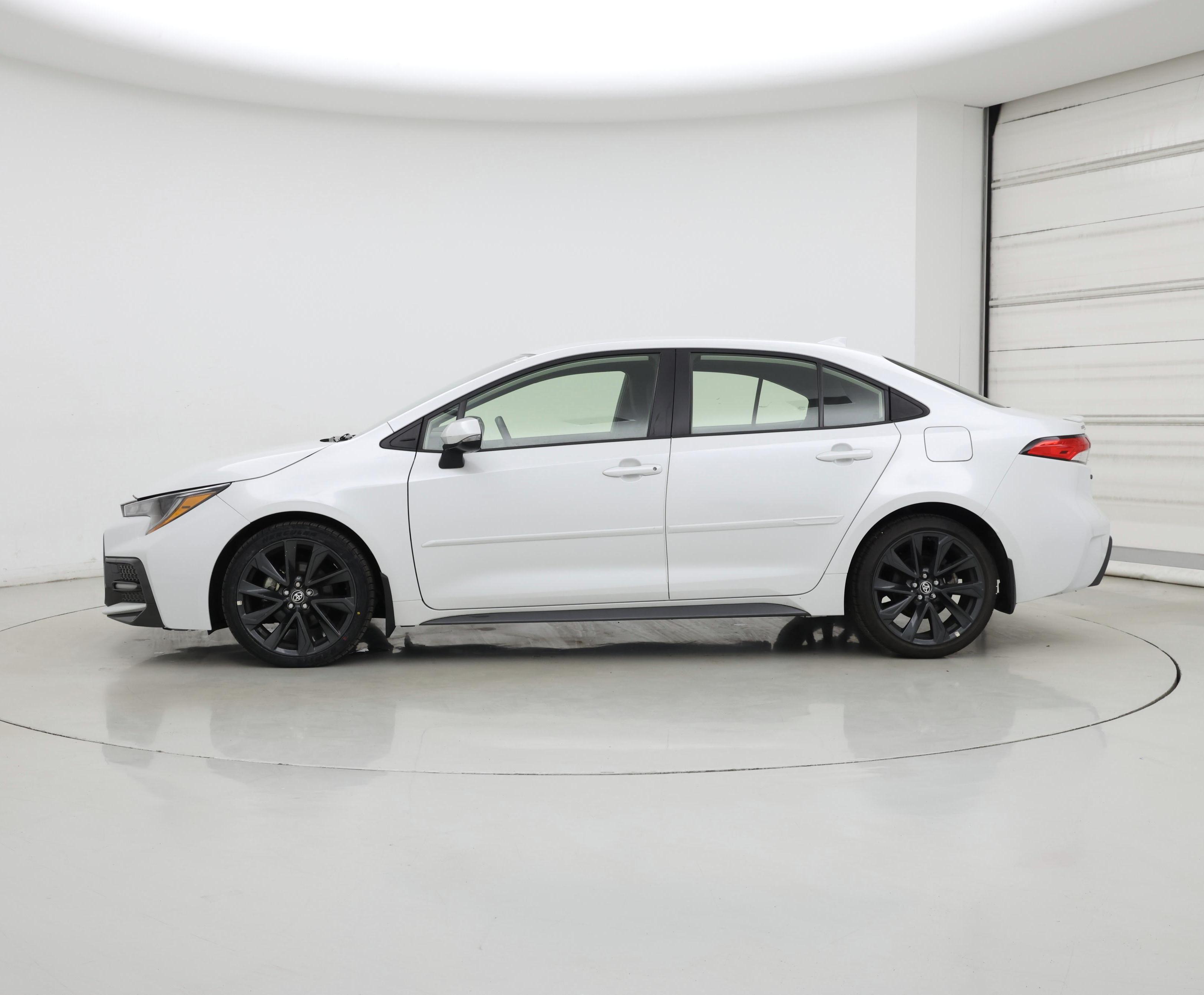 Thumbnail: 2022 Toyota Corolla - 3