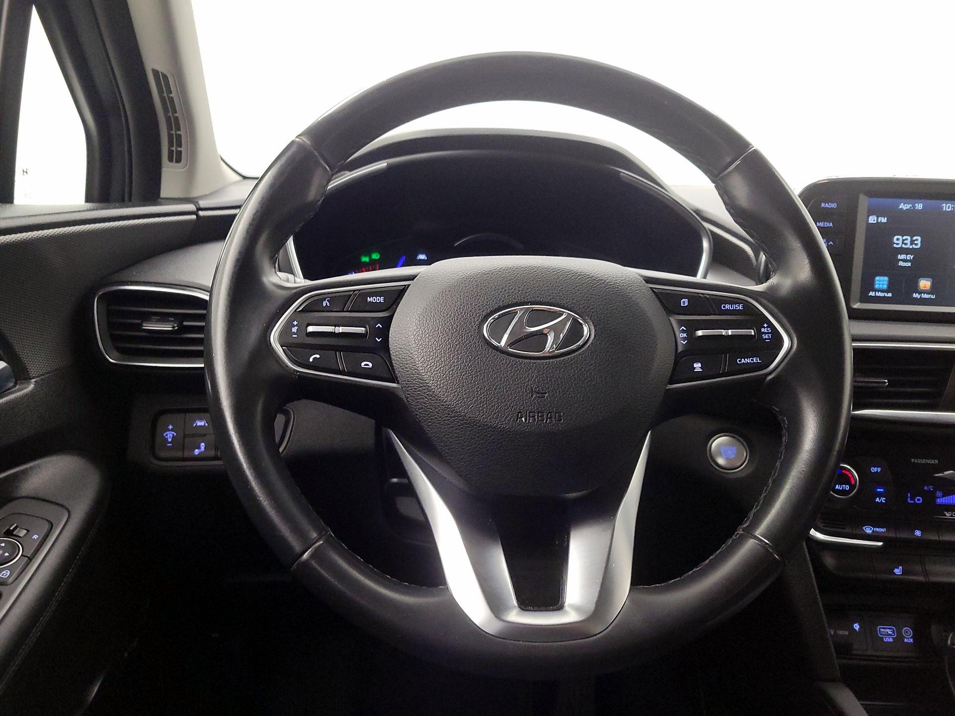 Thumbnail: 2020 Hyundai Santa Fe - 10
