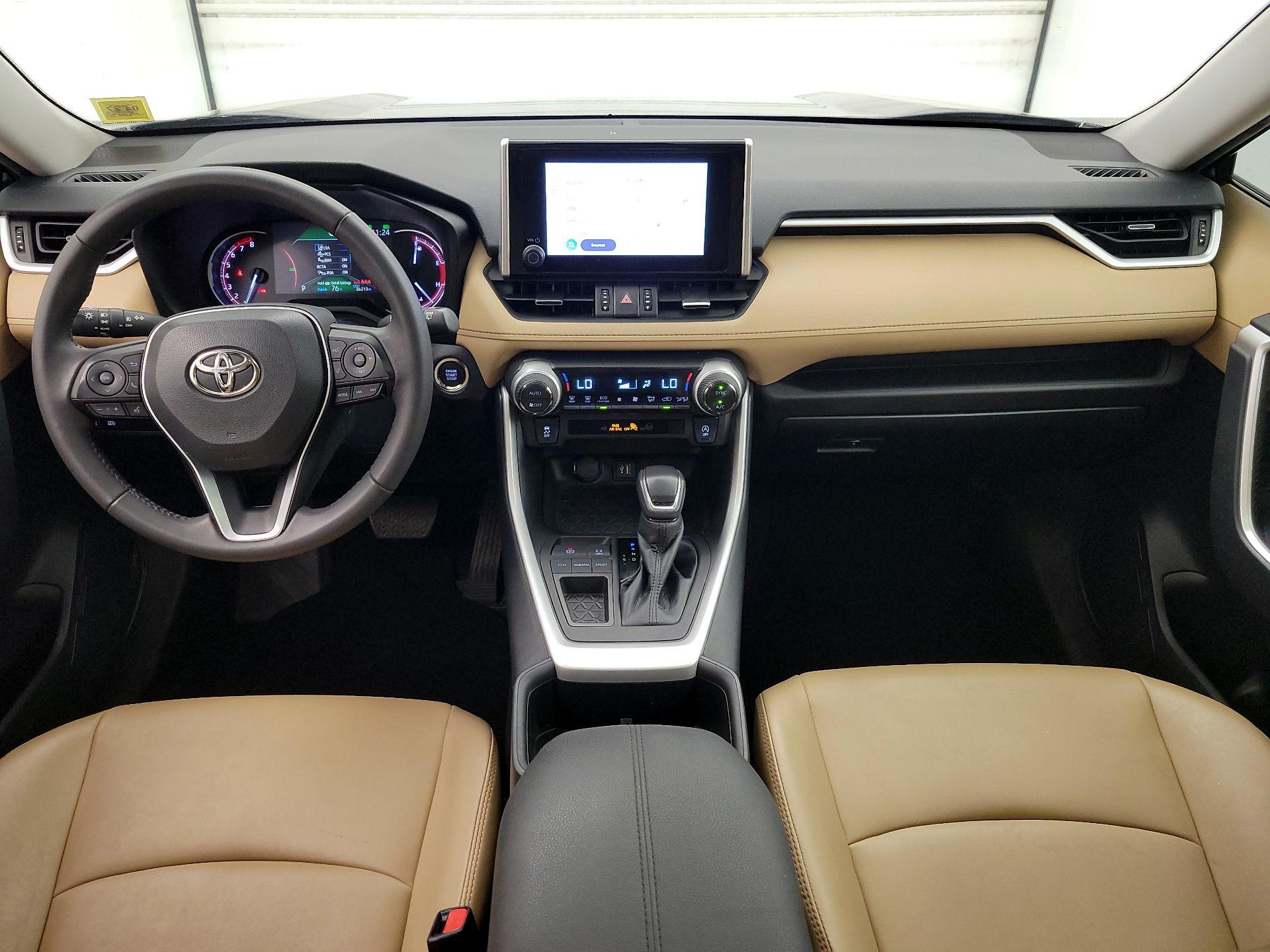 Thumbnail: 2023 Toyota RAV4 - 9