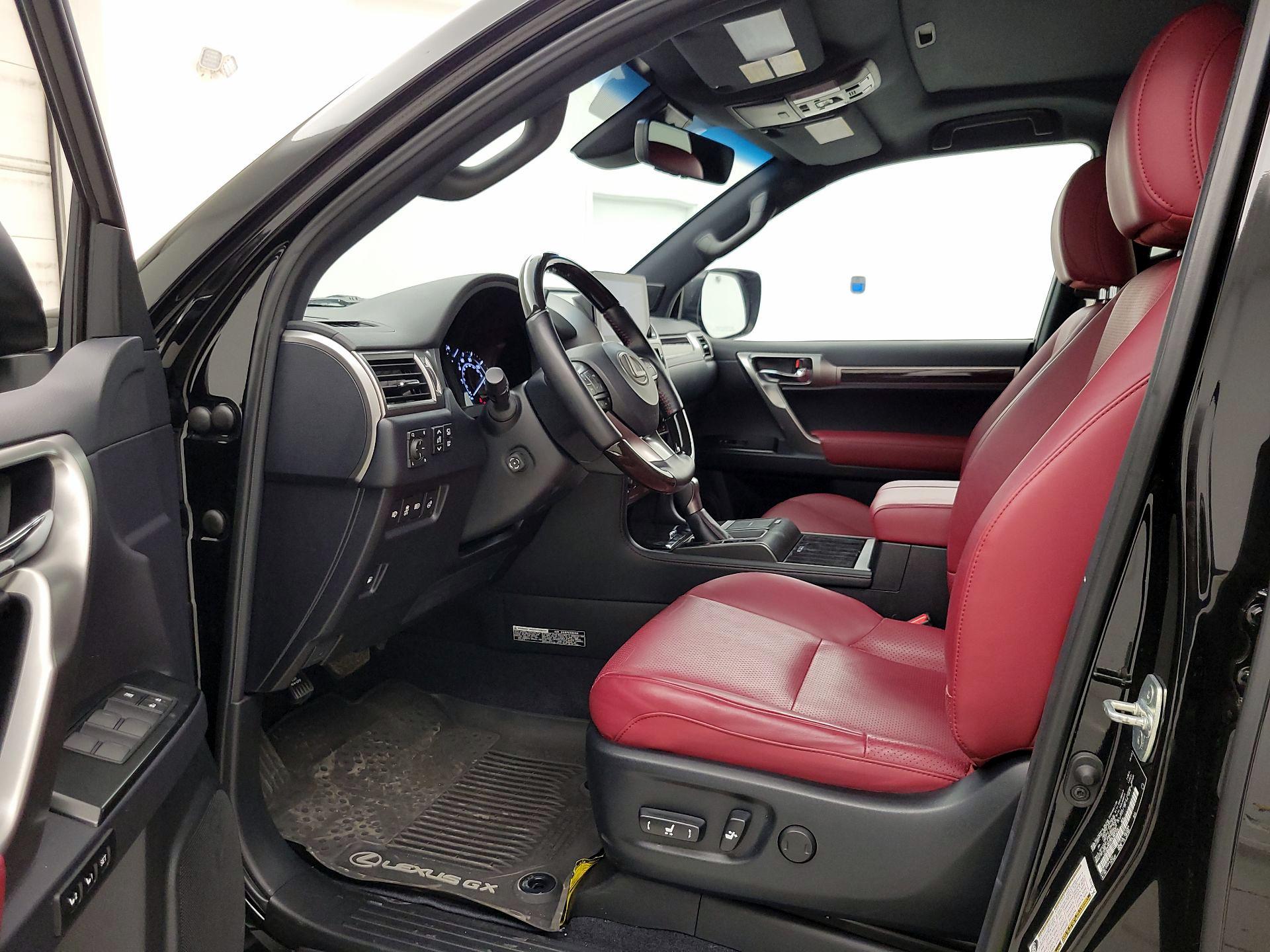 Thumbnail: 2023 Lexus GX - 11