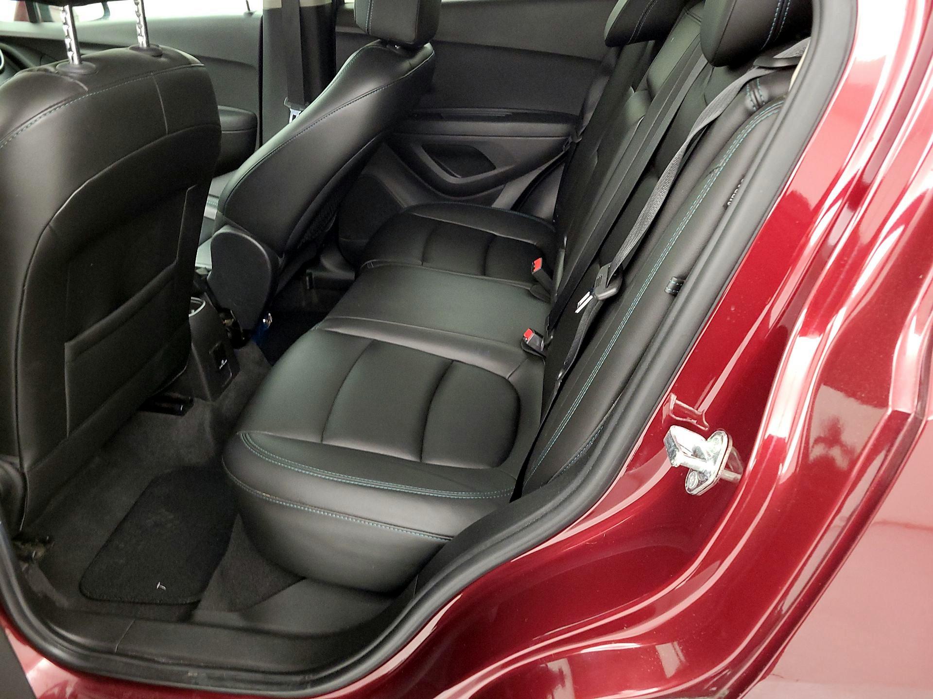 Thumbnail: 2016 Chevrolet Trax - 19