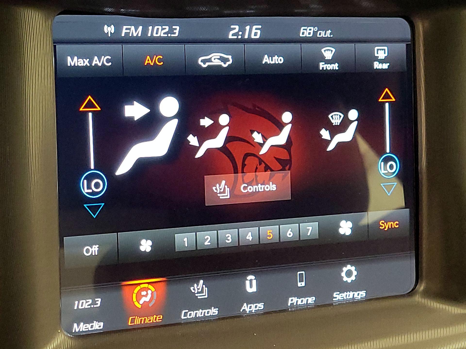 Thumbnail: 2023 Dodge Charger - 16